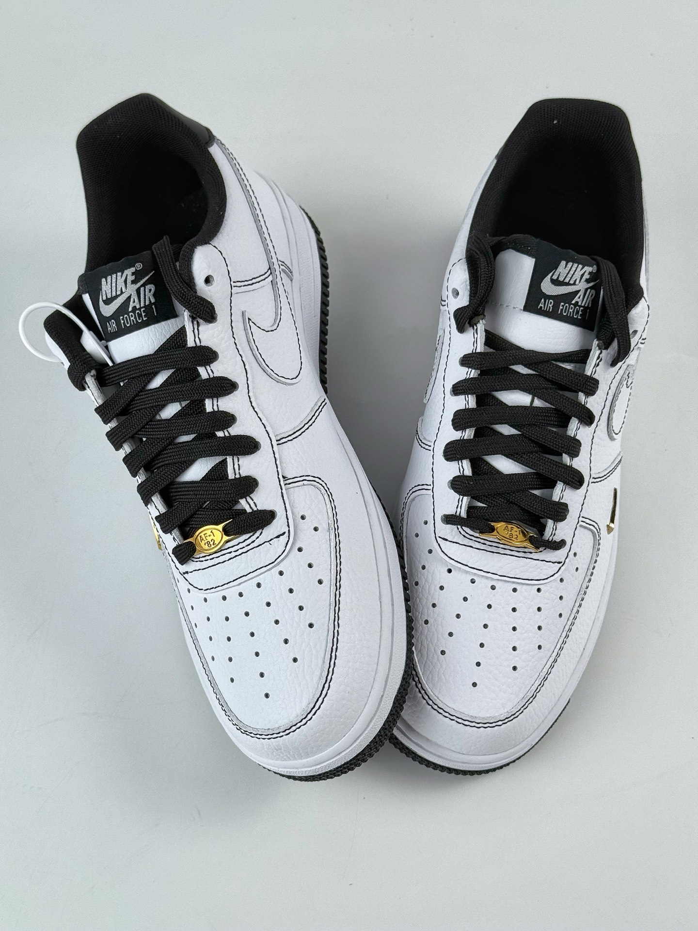 200 Nike Air Force 1 Low 07 白黑小勾 IB6543-101