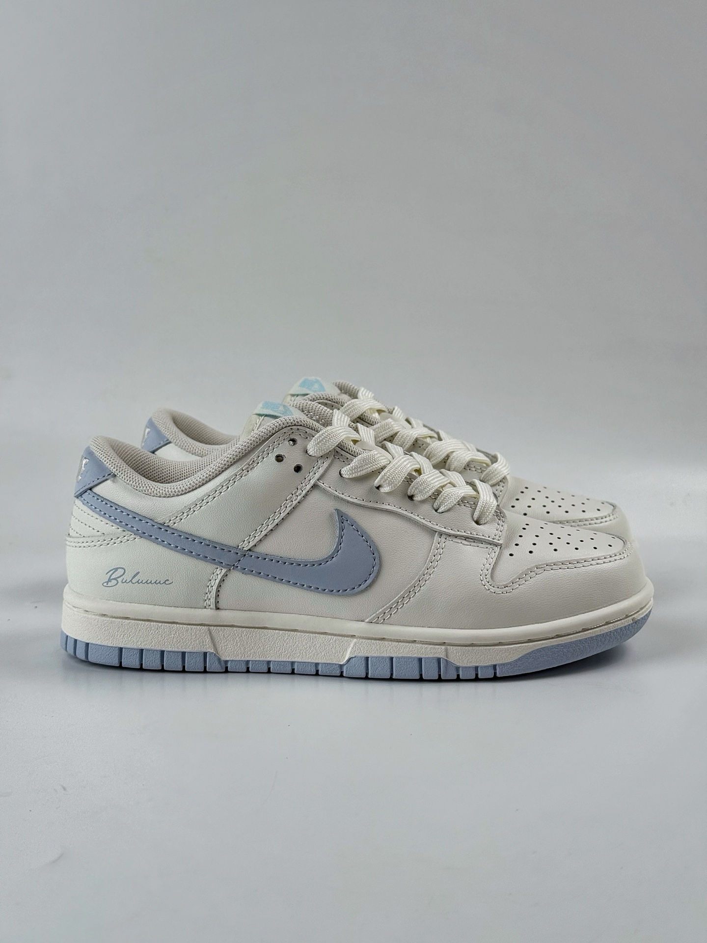 250 NIKE SB Dunk Low x Just Do It 白蓝 WB0510-067