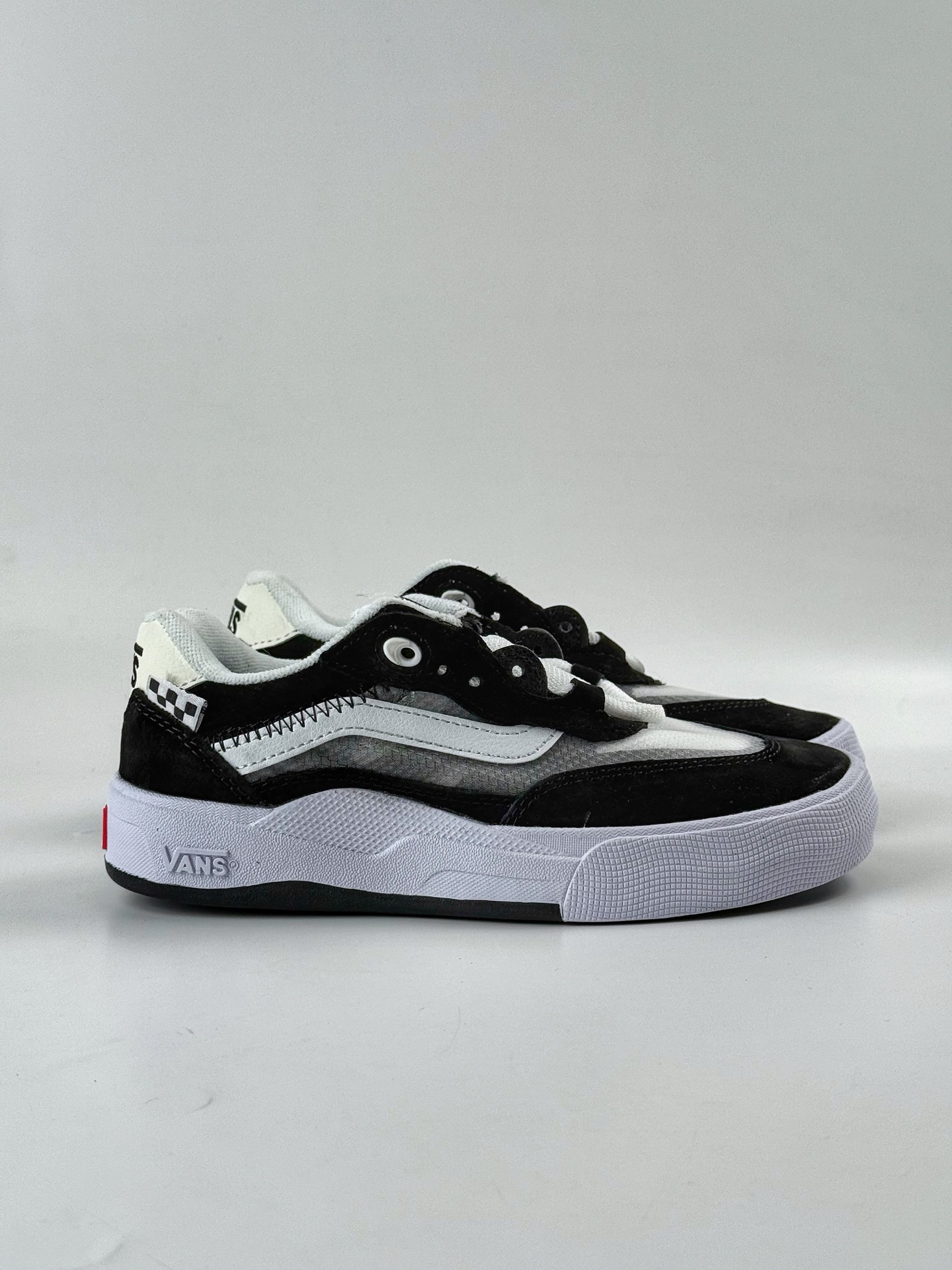 150 Vans Wayvee 耐磨低帮板鞋 韩国代购范斯专业缓震低帮滑板 VN0A5JIABMX1YK