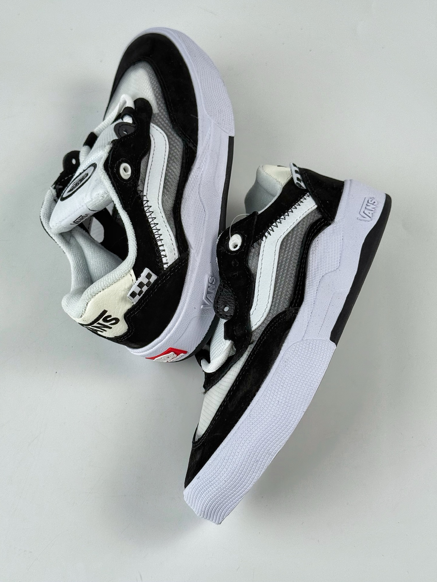 150 Vans Wayvee 耐磨低帮板鞋 韩国代购范斯专业缓震低帮滑板 VN0A5JIABMX1YK