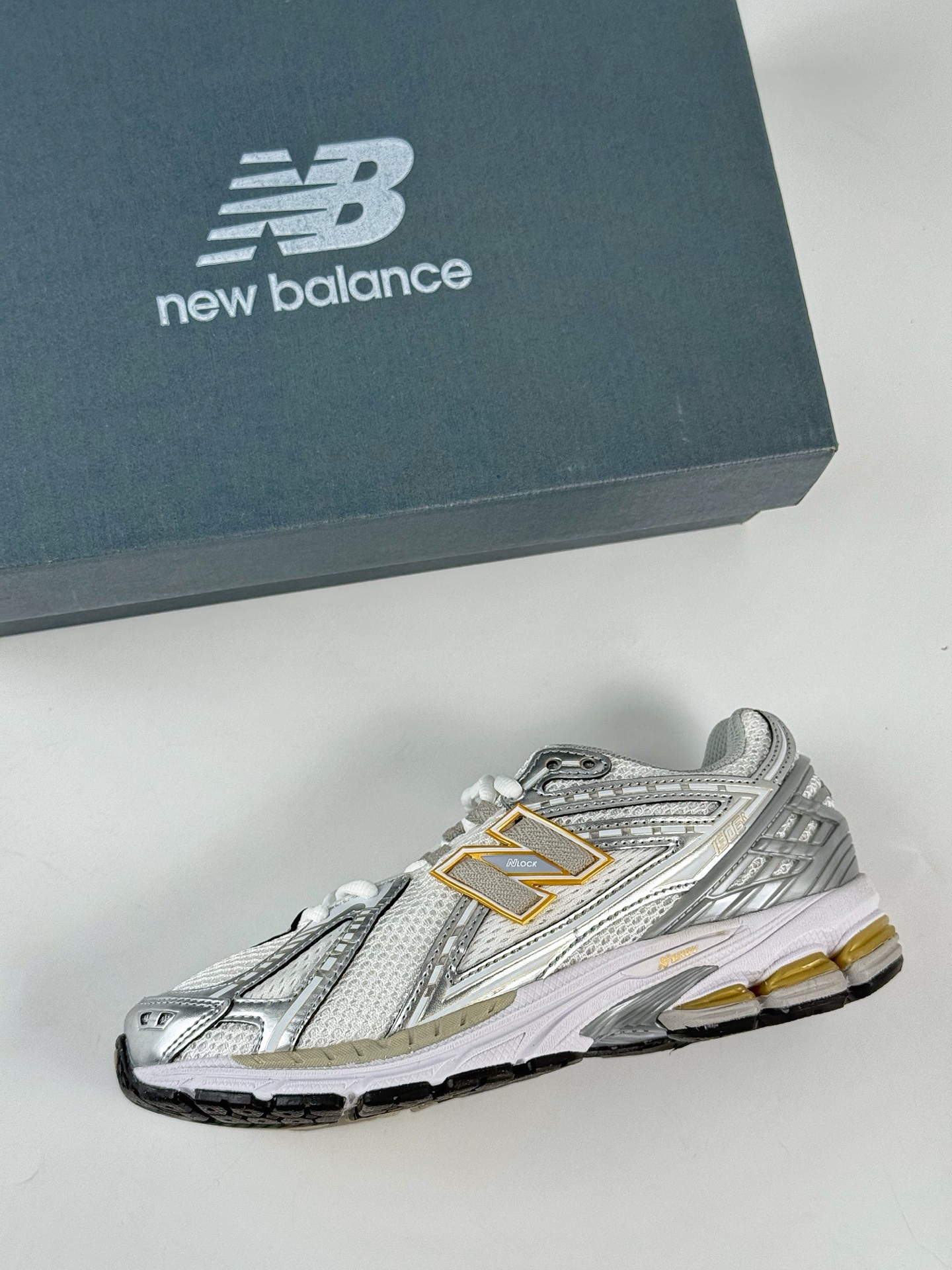 190 New Balance U1906系列 复古单品宝藏老爹鞋款 M1906RI