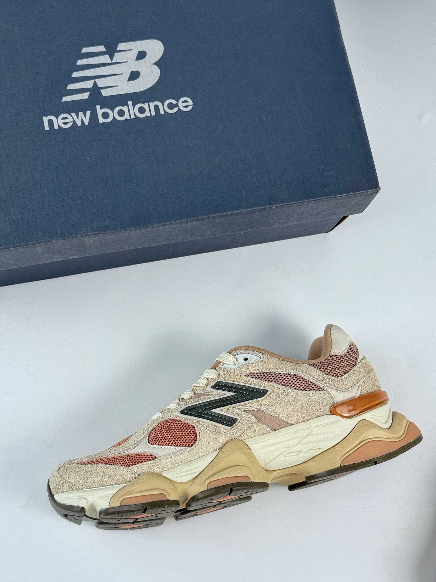 210 Joe Freshgoods x New Balance 版本 NB9060 联名款 复古休闲运动慢跑鞋 U9060CWF