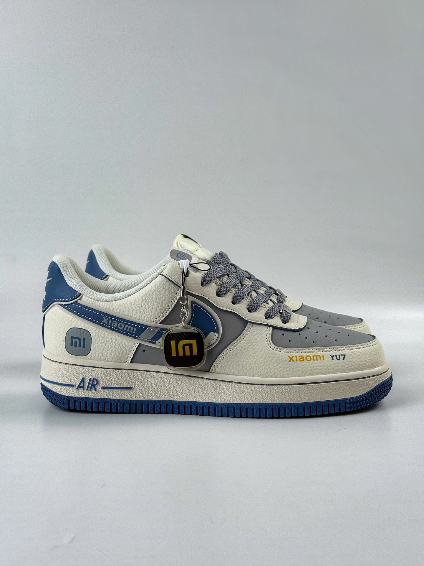 260 Nike Air Force 1 Low 07 x XIAOMIYU7 米白灰满天星 XX3168-218