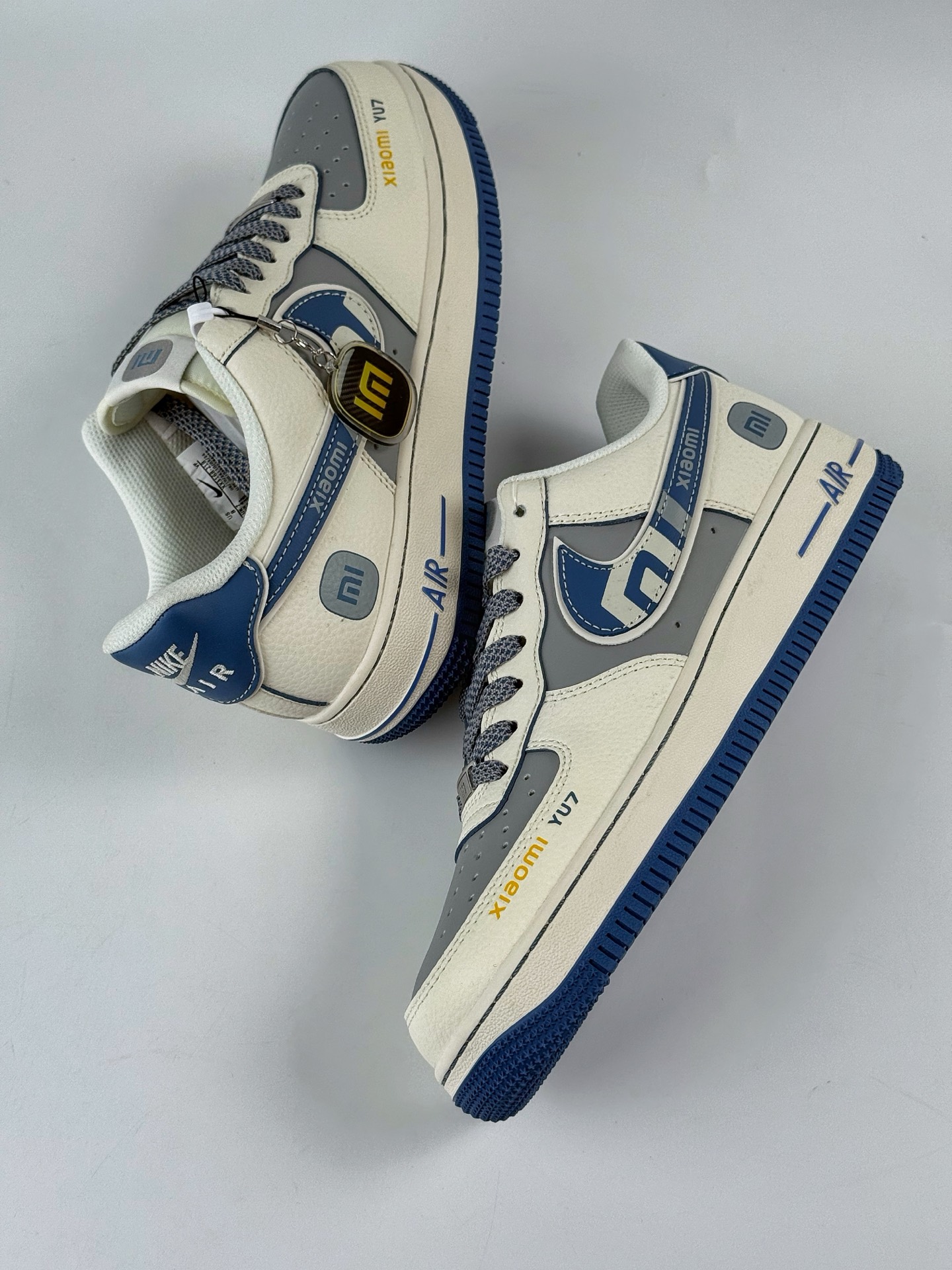 260 Nike Air Force 1 Low 07 x XIAOMIYU7 米白灰满天星 XX3168-218