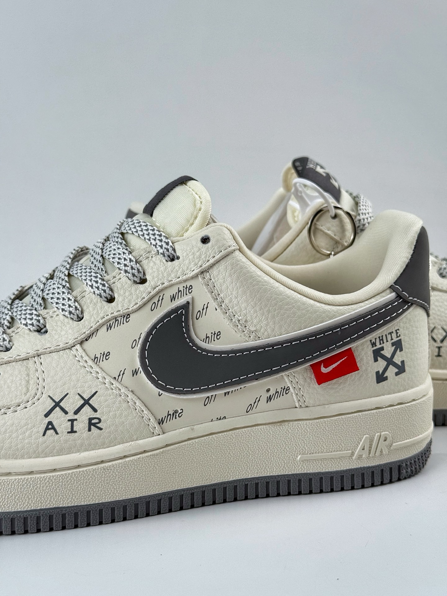 260 Nike Air Force 1 Low 07 x OFF-WHITE 白灰满天星 KJ1688-004