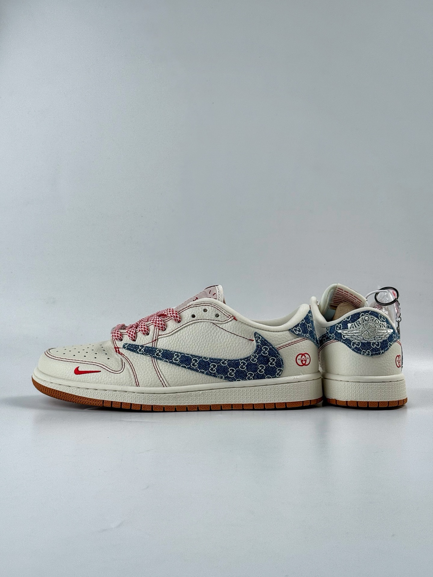 280 Travis Scott x Nike Air Jordan 1 Low x GUCCI Air Jordan 1 Low 反转白红牛仔小勾满天星倒钩 XQ1979-001