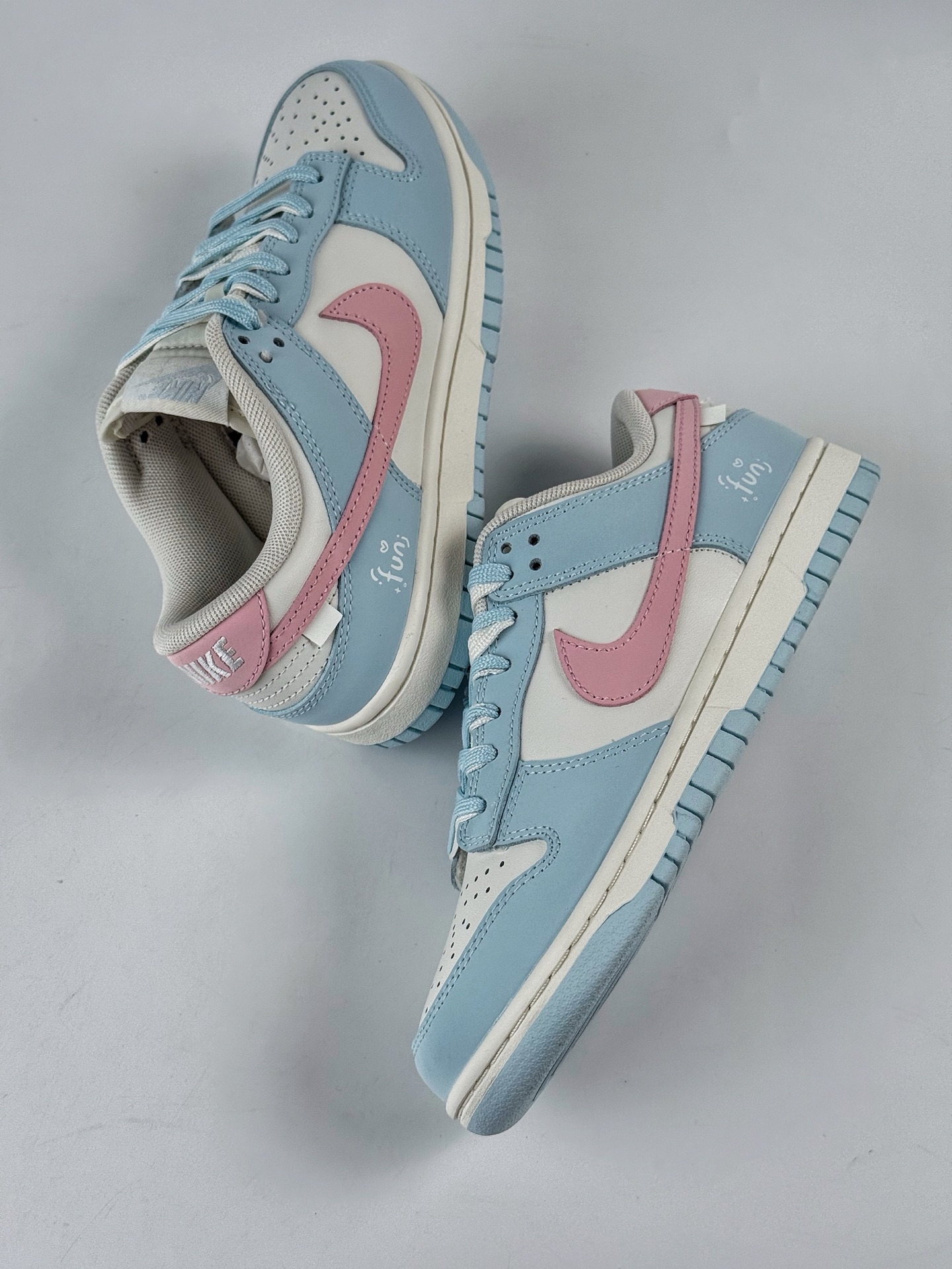 250 NIKE SB Dunk Low x Just Do It 蓝白粉 BP0508-034