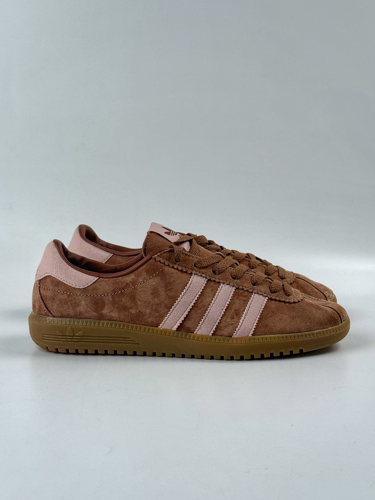 150 Adidas Originals BRMD W 复古单品 系列复古运动板鞋 JH9088