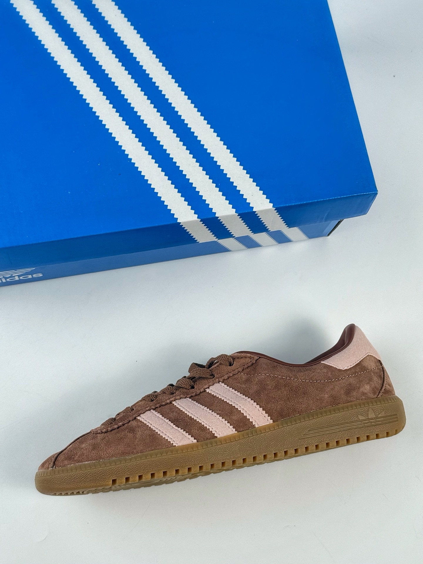 150 Adidas Originals BRMD W 复古单品 系列复古运动板鞋 JH9088