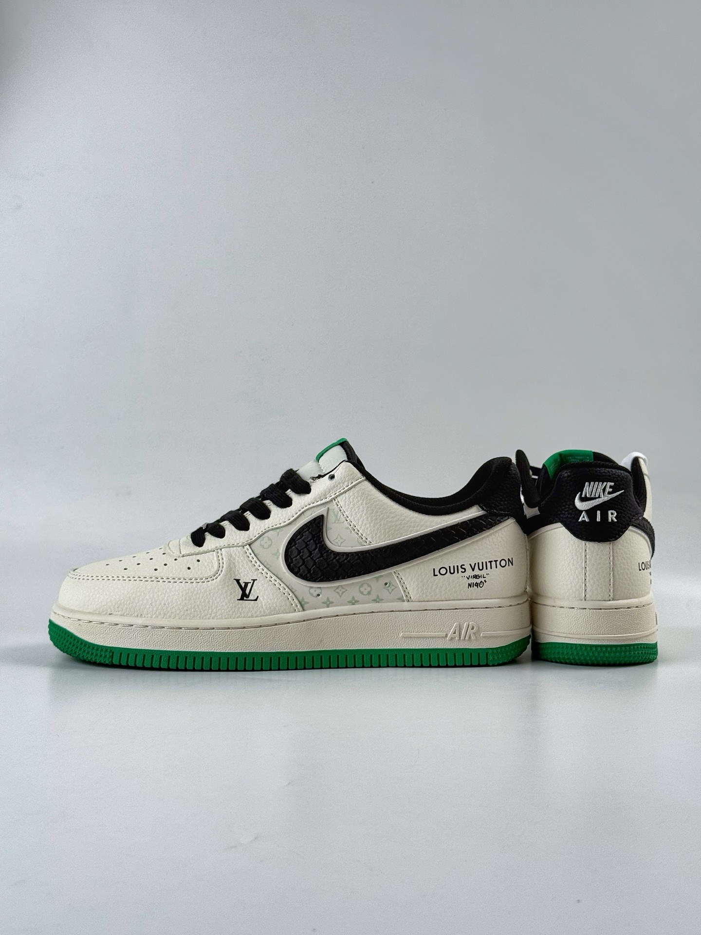 260 Nike Air Force 1 Low 07 x Louis Vuitton 白黑绿 QW5836-008