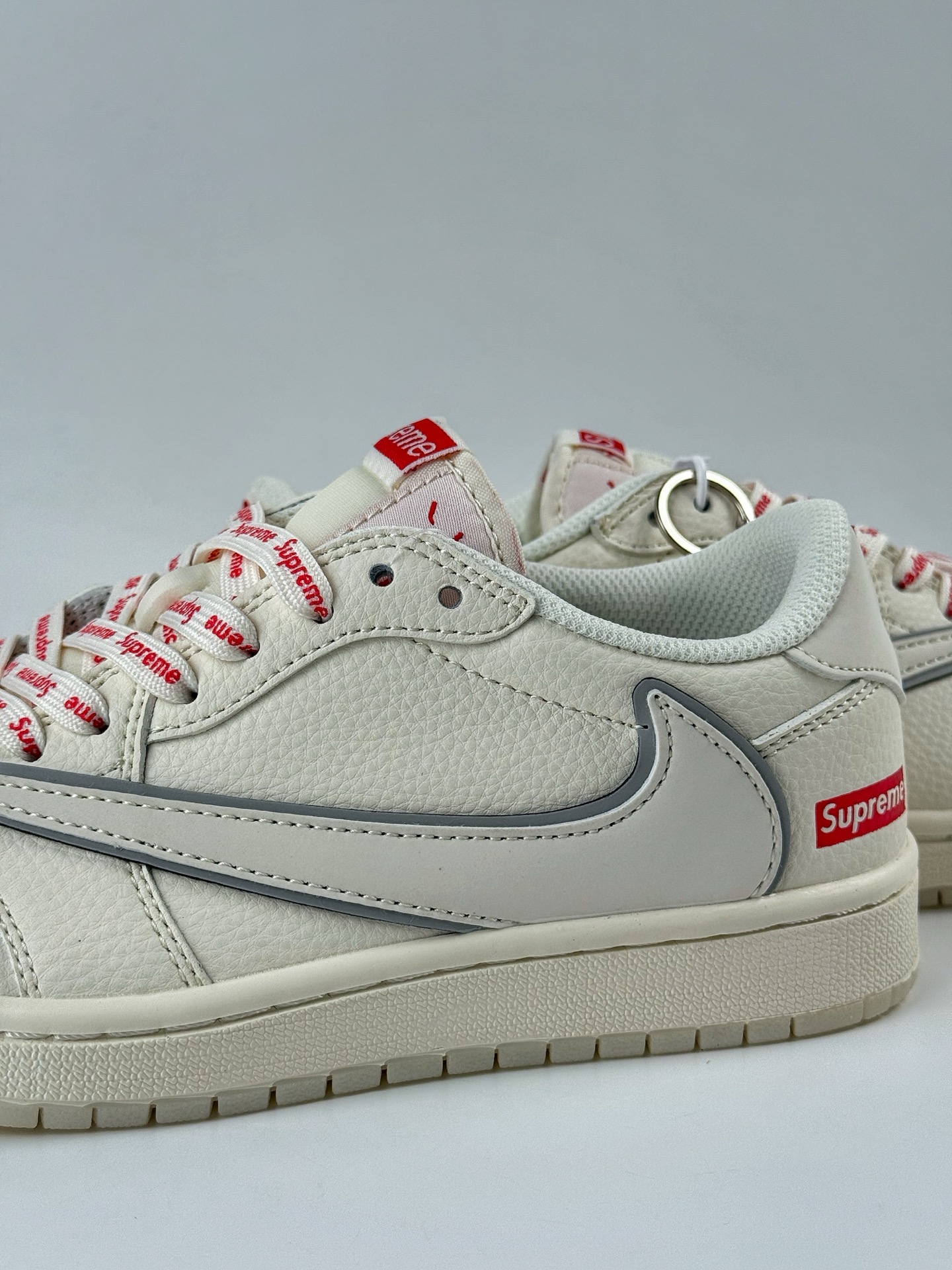 280 Travis Scott x Nike Air Jordan 1 Low x Supreme Air Jordan 1 Low 反转米白红小勾倒钩 XX3168-188