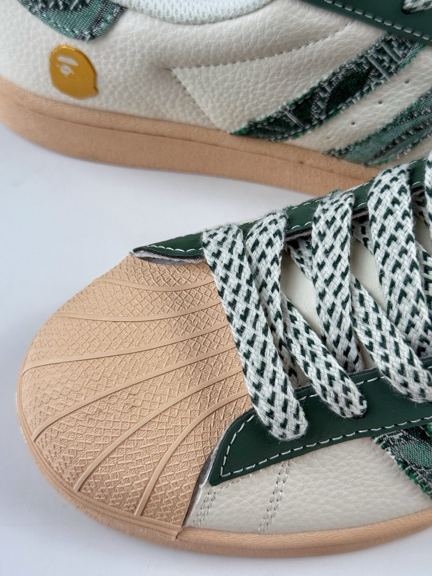 220 AD Originals Superstar x BAPE 白绿棕 采 HS3087