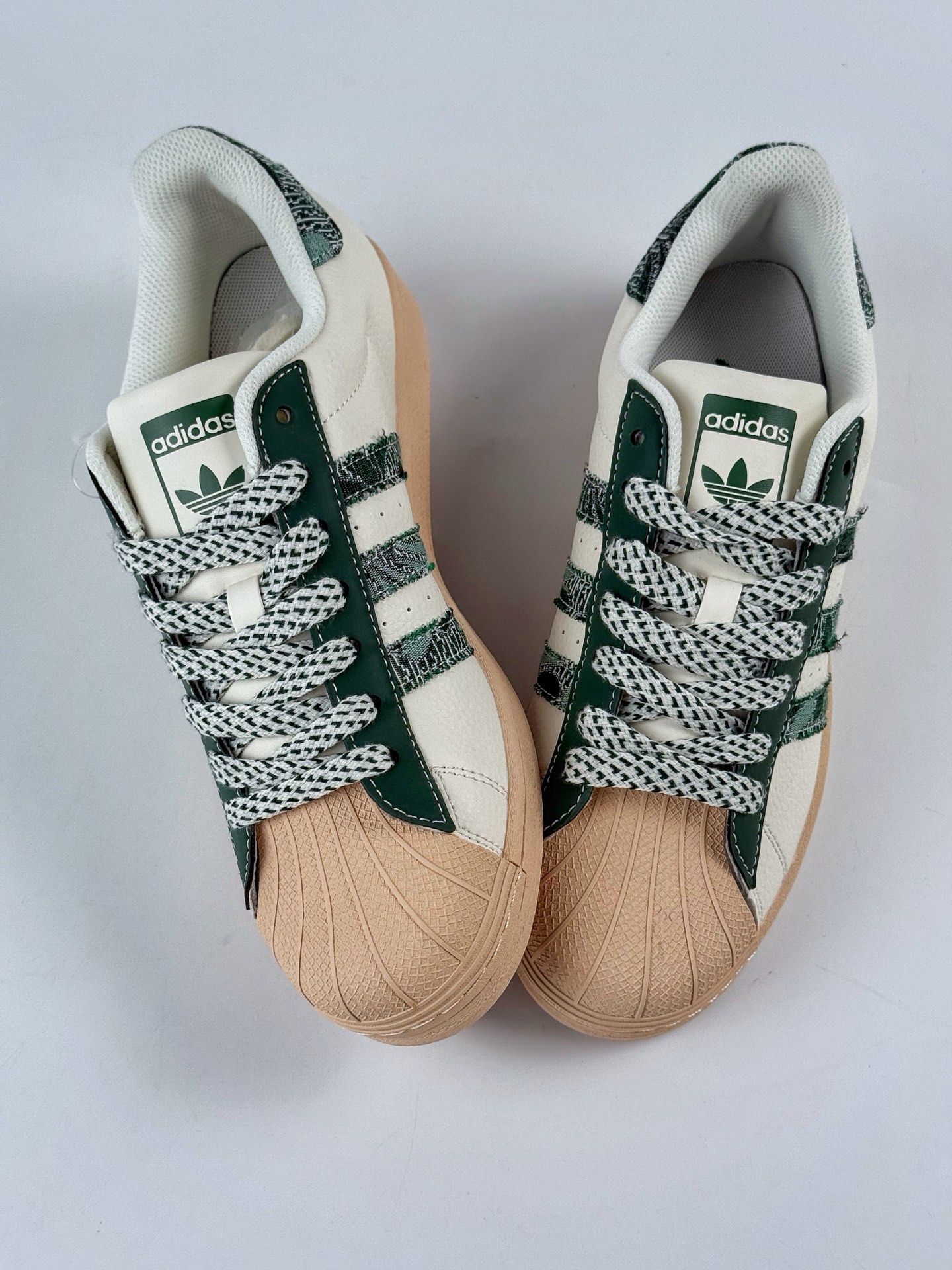 220 AD Originals Superstar x BAPE 白绿棕 采 HS3087