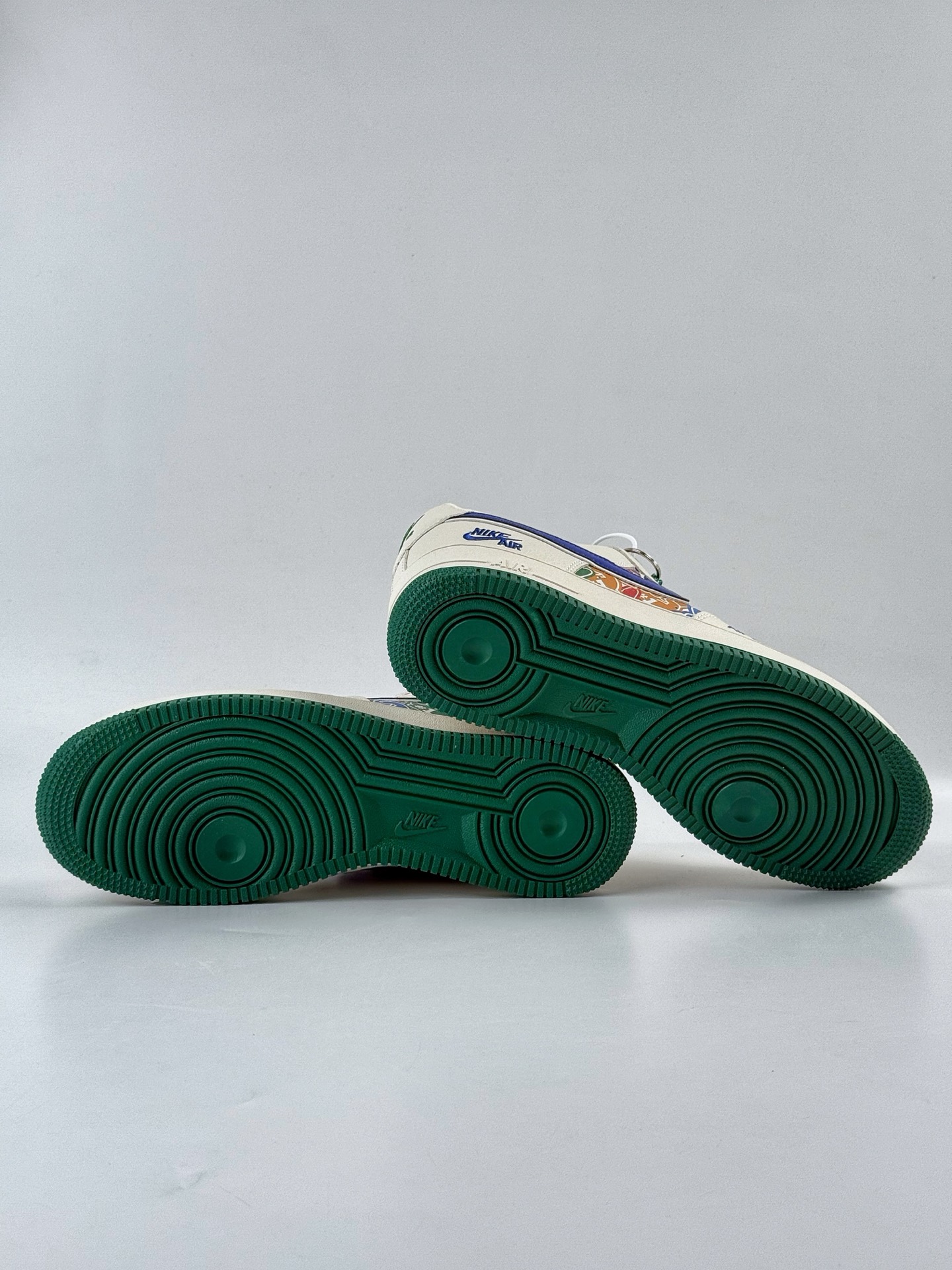 260 Nike Air Force 1 Low 07 x NIKE 米蓝绿小勾满天星 KJ1688-001-Chinese UA Cheap High Quatity Brand Clothes Bags handbags Sneakers wholesale wholesaler seller from China Factory suppliers Fashion Clothing Shoes best Quality Beautiful Price 260 Nike Air Force 1 Low 07 x NIKE 米蓝绿小勾满天星 KJ1688-001