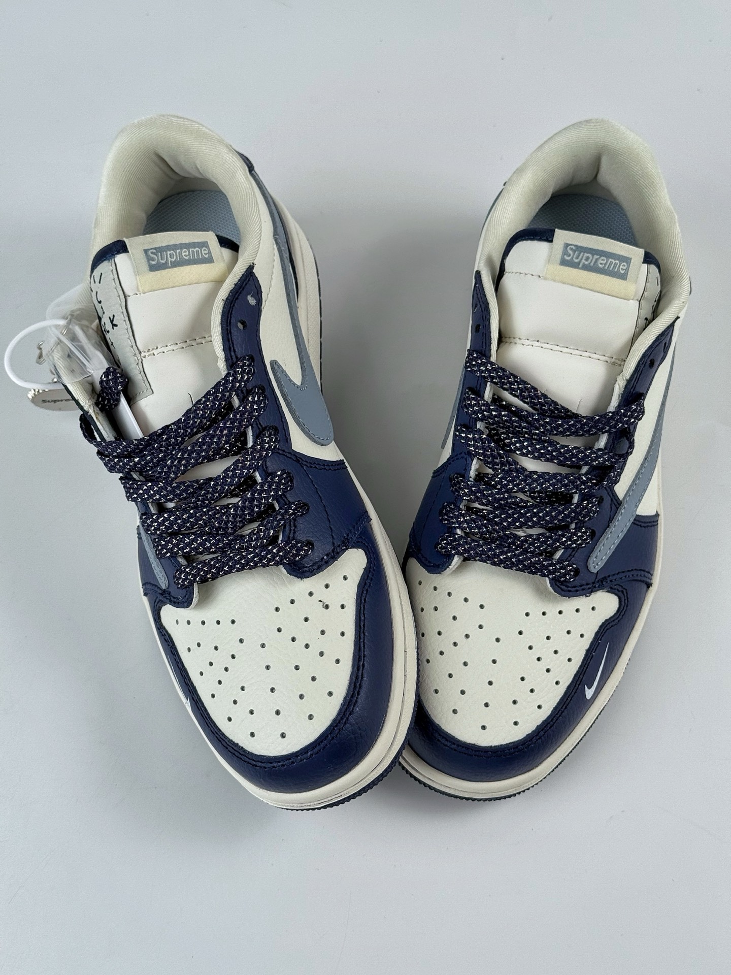 220 Travis Scott x Nike Air Jordan 1 Low x Superme Air Jordan 1 Low 反转蓝白小勾满天星倒钩 JW1188-132
