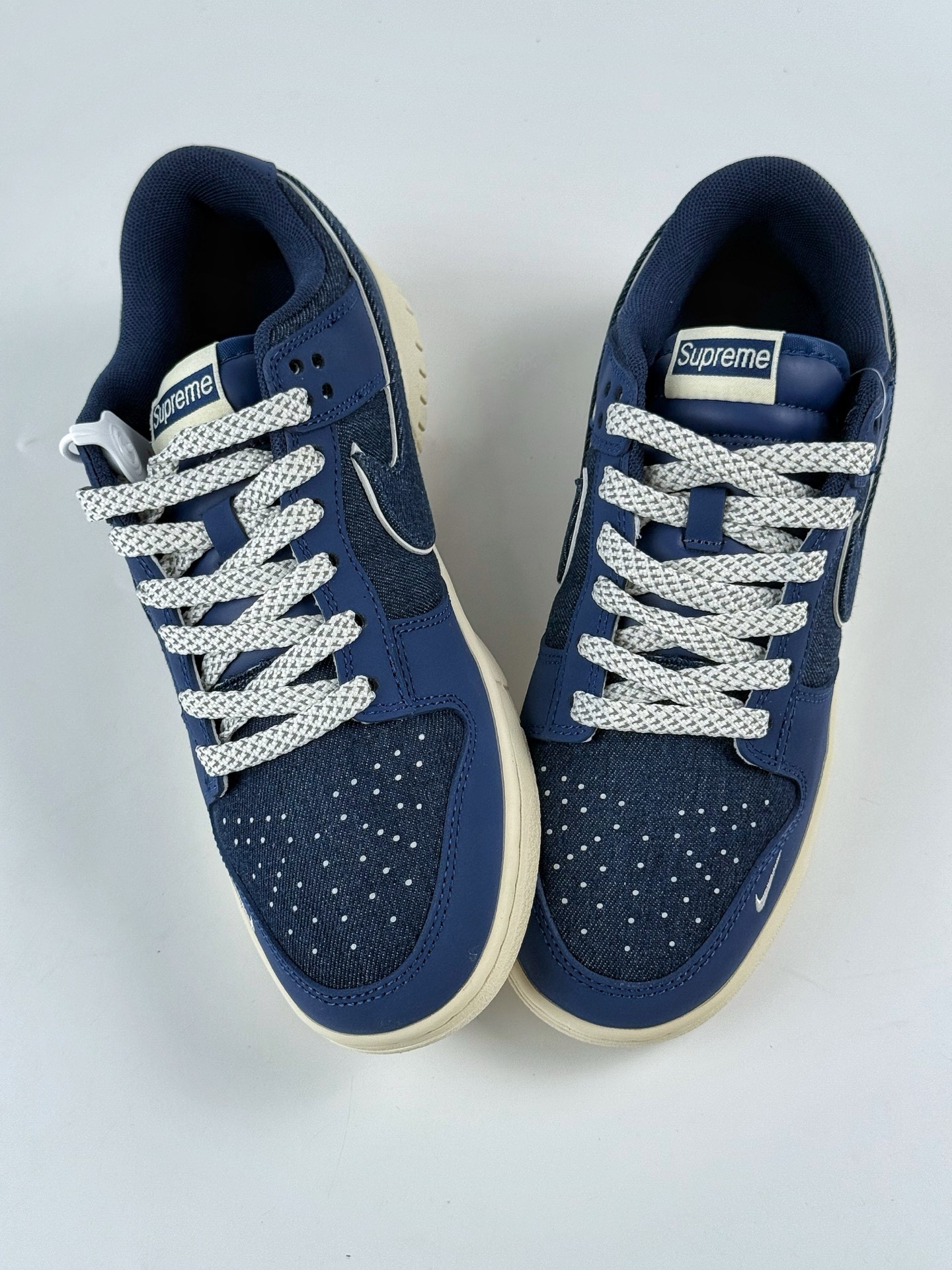 260 Nike SB Dunk Low x Supreme 蓝黑小勾满天星 XD1588-222-Chinese UA Cheap High Quatity Brand Clothes Bags handbags Sneakers wholesale wholesaler seller from China Factory suppliers Fashion Clothing Shoes best Quality Beautiful Price 260 Nike SB Dunk Low x Supreme 蓝黑小勾满天星 XD1588-222