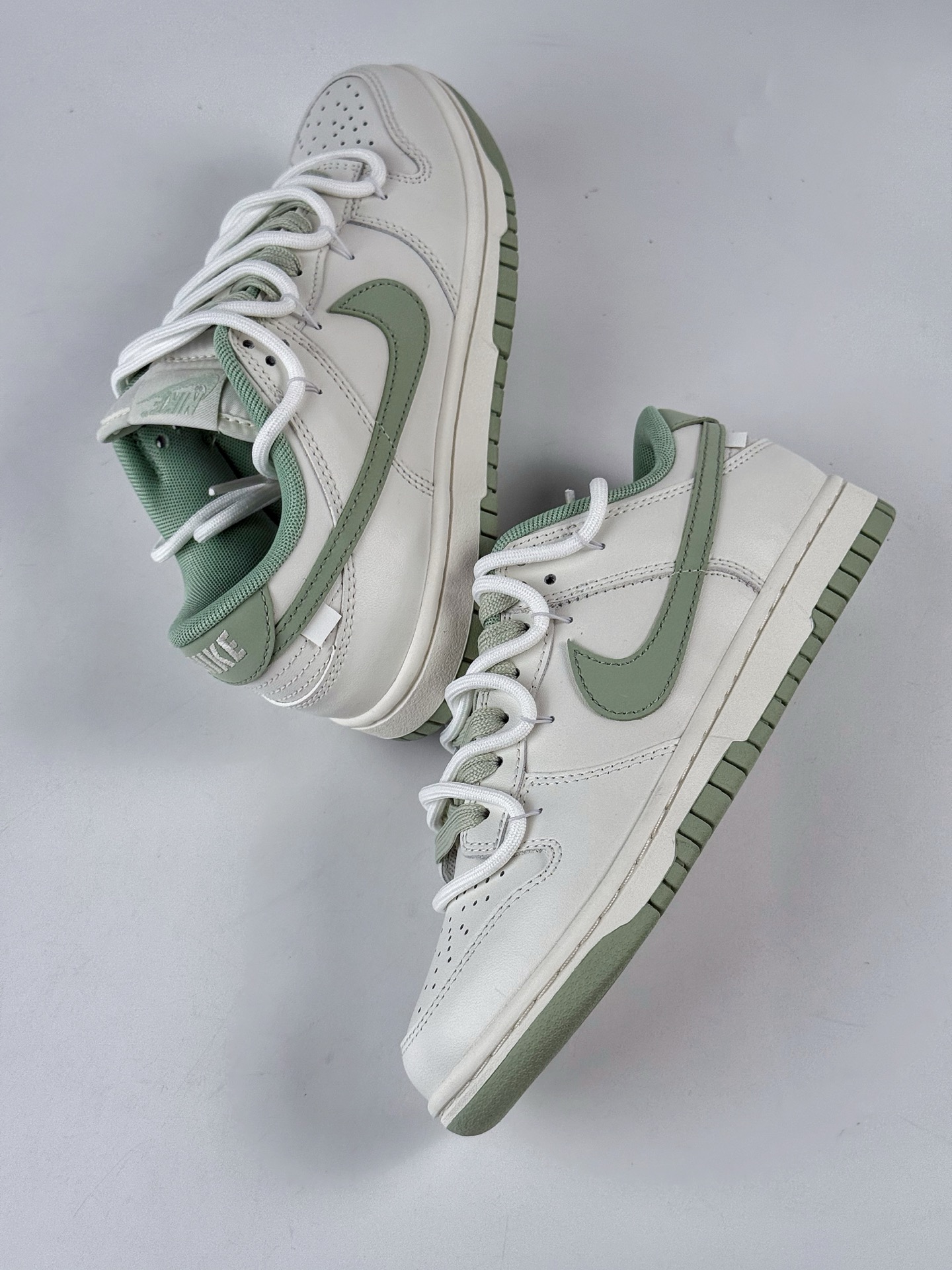 260 NIKE SB Dunk Low x Just Do It 白绿 WG0508-048-Chinese UA Cheap High Quatity Brand Clothes Bags handbags Sneakers wholesale wholesaler seller from China Factory suppliers Fashion Clothing Shoes best Quality Beautiful Price 260 NIKE SB Dunk Low x Just Do It 白绿 WG0508-048