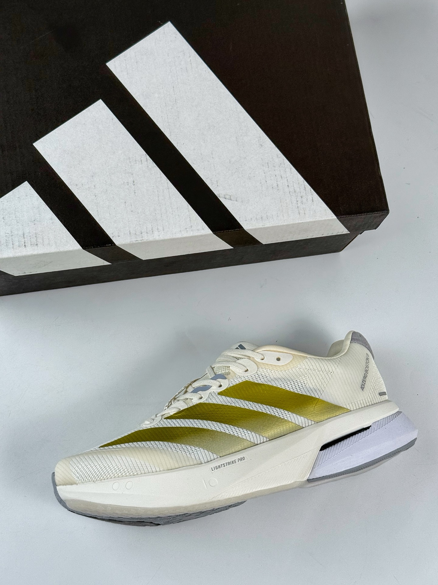 190 Adidas Adizero Boston 13 轻盈跑鞋 超轻发泡底 缓震透气跑步鞋 JS4947-Chinese UA Cheap High Quatity Brand Clothes Bags handbags Sneakers wholesale wholesaler seller from China Factory suppliers Fashion Clothing Shoes best Quality Beautiful Price 190 Adidas Adizero Boston 13 轻盈跑鞋 超轻发泡底 缓震透气跑步鞋 JS4947