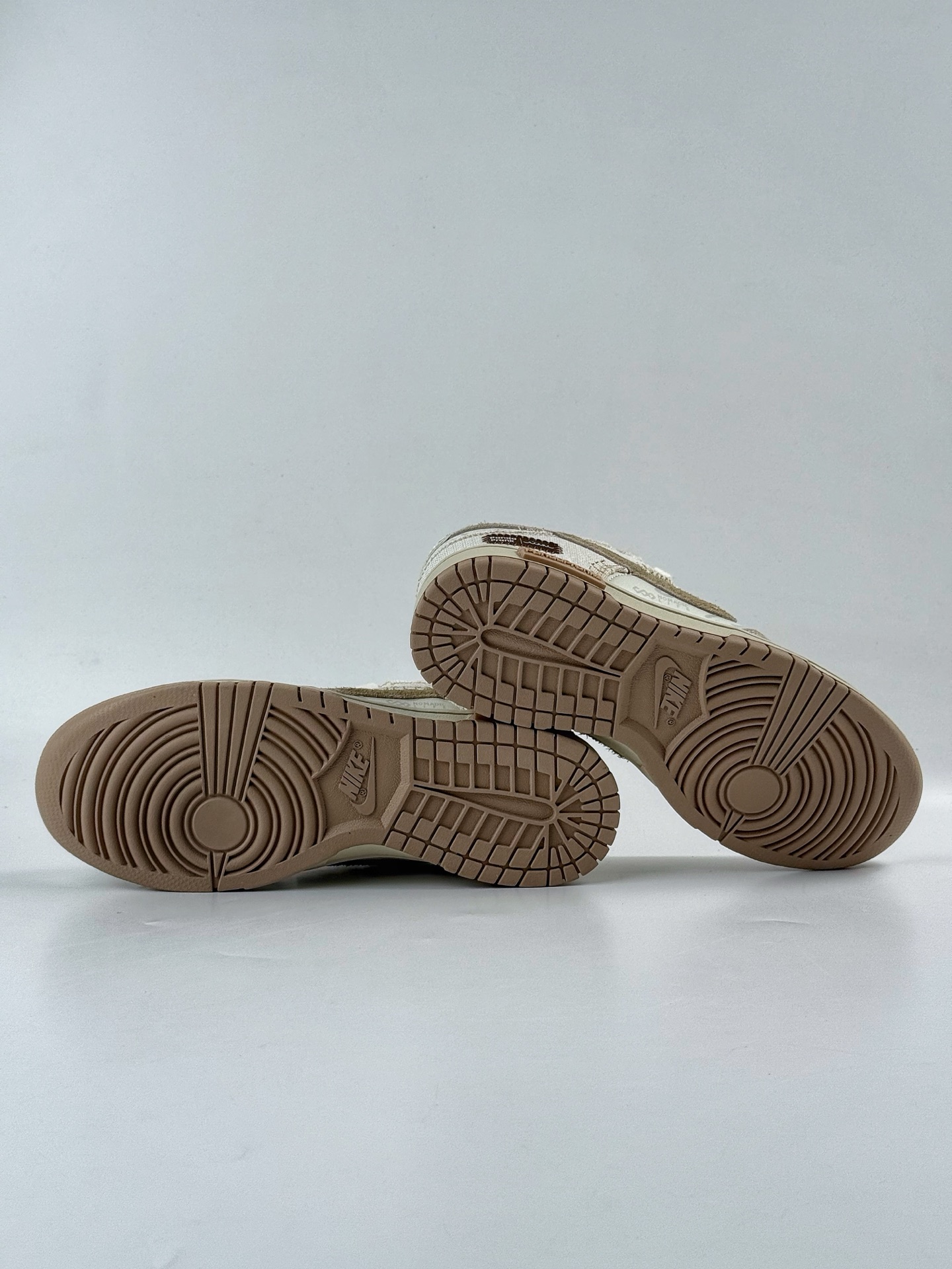 280 Nike SB Dunk Low 熊猫恶作剧 山影漫步 月语 山系 HQ1175-240-Chinese UA Cheap High Quatity Brand Clothes Bags handbags Sneakers wholesale wholesaler seller from China Factory suppliers Fashion Clothing Shoes best Quality Beautiful Price 280 Nike SB Dunk Low 熊猫恶作剧 山影漫步 月语 山系 HQ1175-240