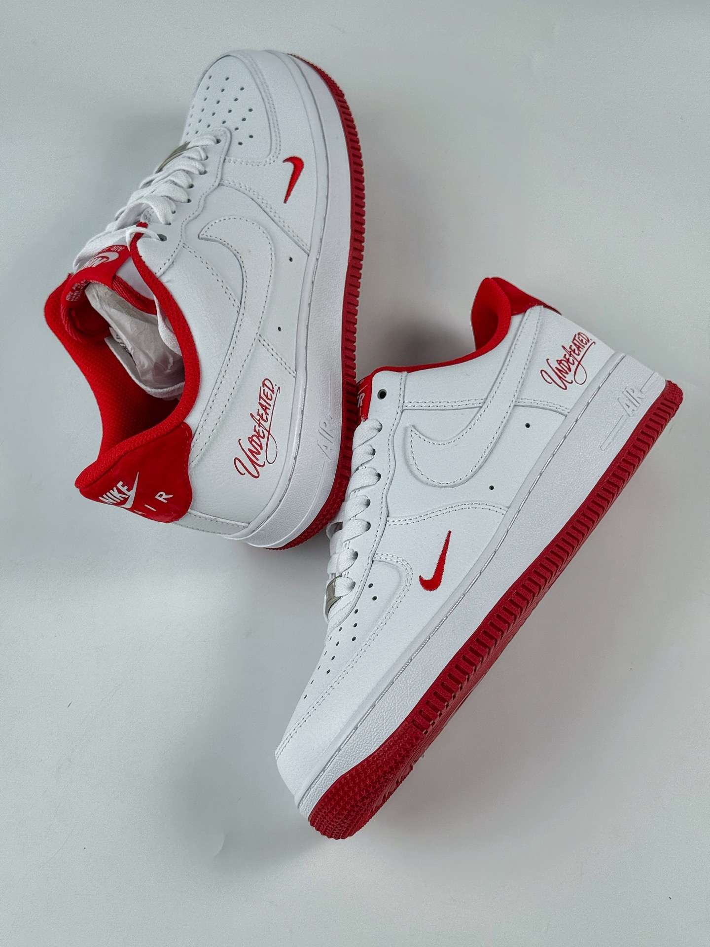 240 Nike Air Force 1 Low 07 x UNDEFEATED 白红小勾 ZH0316-103