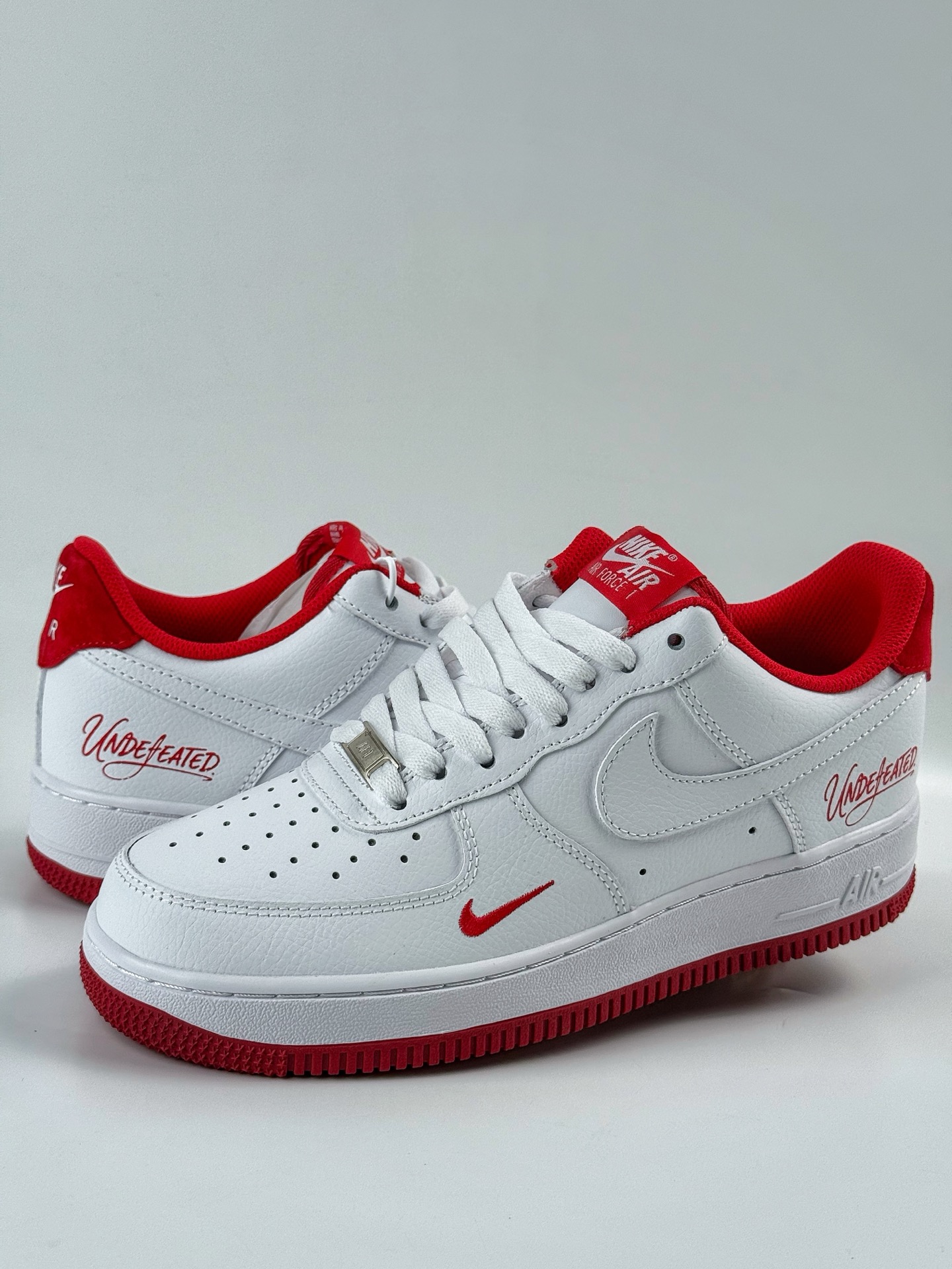 240 Nike Air Force 1 Low 07 x UNDEFEATED 白红小勾 ZH0316-103
