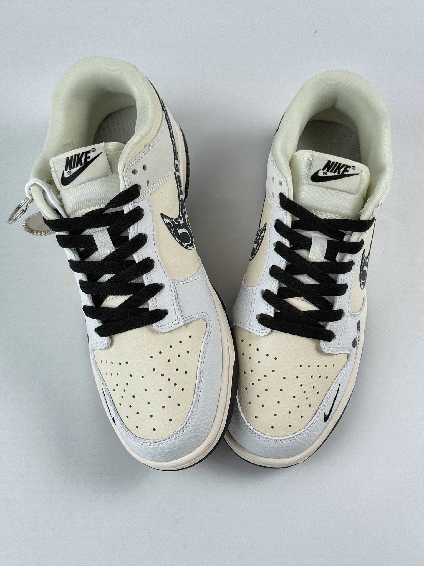 280 Nike SB Dunk Low x GUCCI 米蓝小勾 KK1333-041-Chinese UA Cheap High Quatity Brand Clothes Bags handbags Sneakers wholesale wholesaler seller from China Factory suppliers Fashion Clothing Shoes best Quality Beautiful Price 280 Nike SB Dunk Low x GUCCI 米蓝小勾 KK1333-041