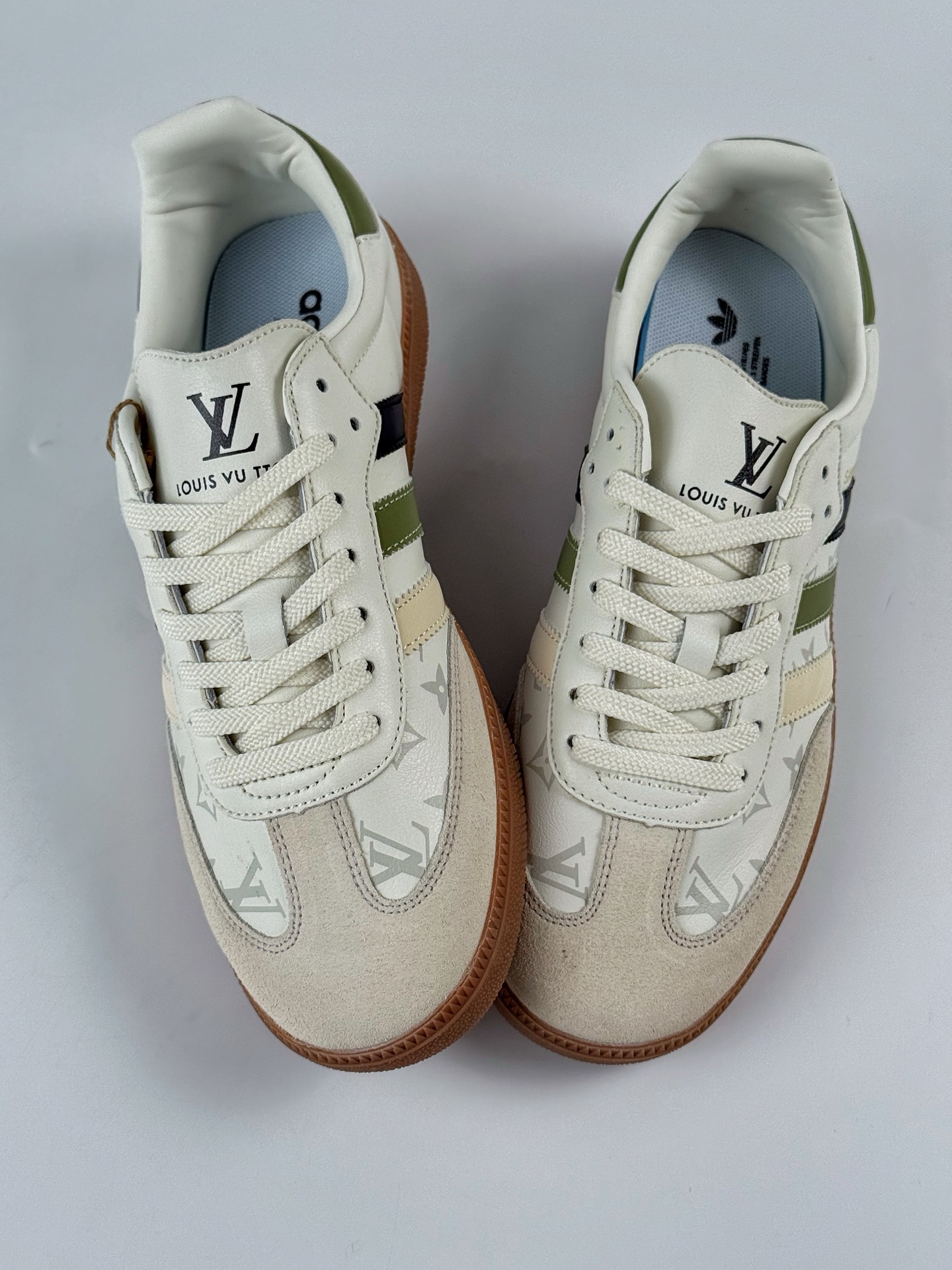 200 adidas originals Samba OG x Louis Vuitton 棕白 桑巴舞系列复古经典轻便板鞋 GJ75809-Chinese UA Cheap High Quatity Brand Clothes Bags handbags Sneakers wholesale wholesaler seller from China Factory suppliers Fashion Clothing Shoes best Quality Beautiful Price 200 adidas originals Samba OG x Louis Vuitton 棕白 桑巴舞系列复古经典轻便板鞋 GJ75809