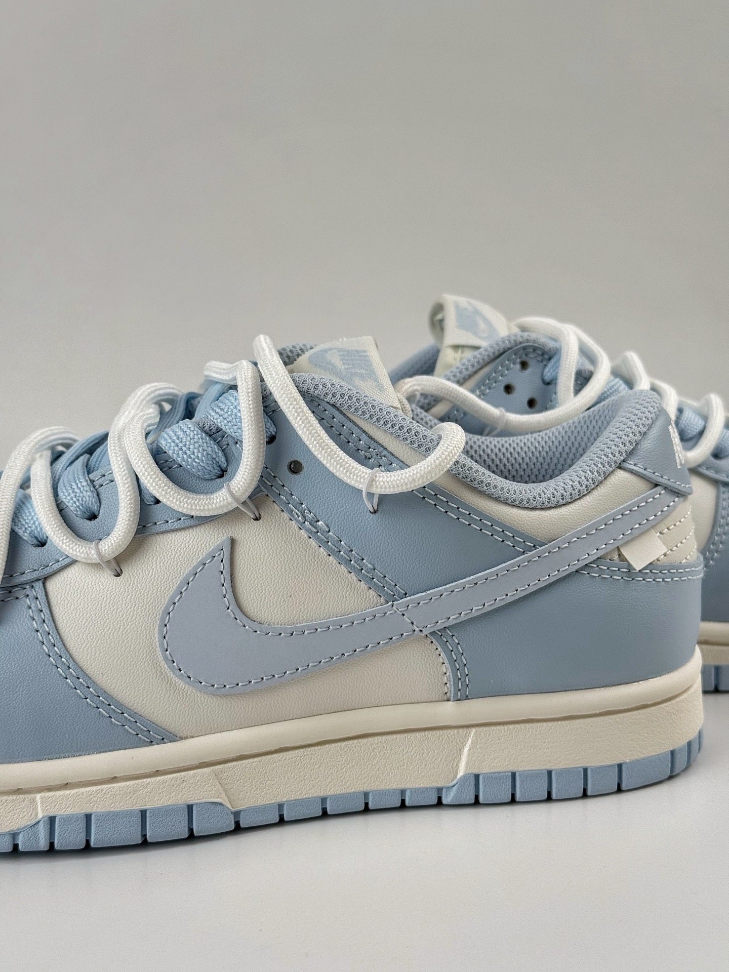 280 Nike SB Dunk Low 洛水 蓝白绑带 BW0510-060-Chinese UA Cheap High Quatity Brand Clothes Bags handbags Sneakers wholesale wholesaler seller from China Factory suppliers Fashion Clothing Shoes best Quality Beautiful Price 280 Nike SB Dunk Low 洛水 蓝白绑带 BW0510-060