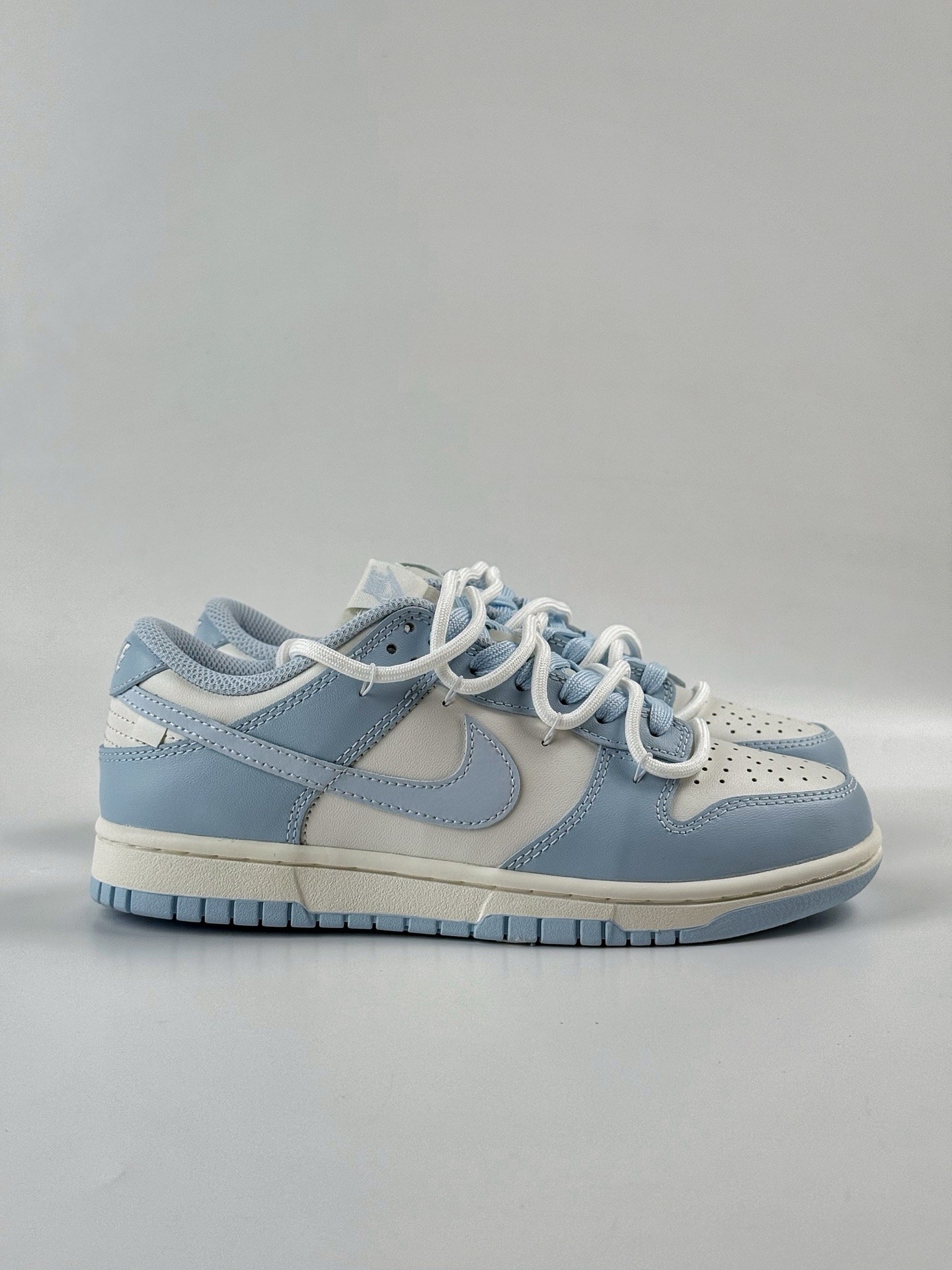 280 Nike SB Dunk Low 洛水 蓝白绑带 BW0510-060-Chinese UA Cheap High Quatity Brand Clothes Bags handbags Sneakers wholesale wholesaler seller from China Factory suppliers Fashion Clothing Shoes best Quality Beautiful Price 280 Nike SB Dunk Low 洛水 蓝白绑带 BW0510-060