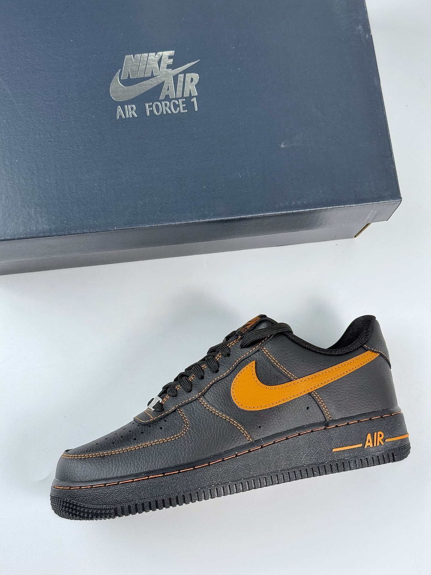 200 Nike Air Force 1 Low 07 黑棕 HQ2037-003-Chinese UA Cheap High Quatity Brand Clothes Bags handbags Sneakers wholesale wholesaler seller from China Factory suppliers Fashion Clothing Shoes best Quality Beautiful Price 200 Nike Air Force 1 Low 07 黑棕 HQ2037-003