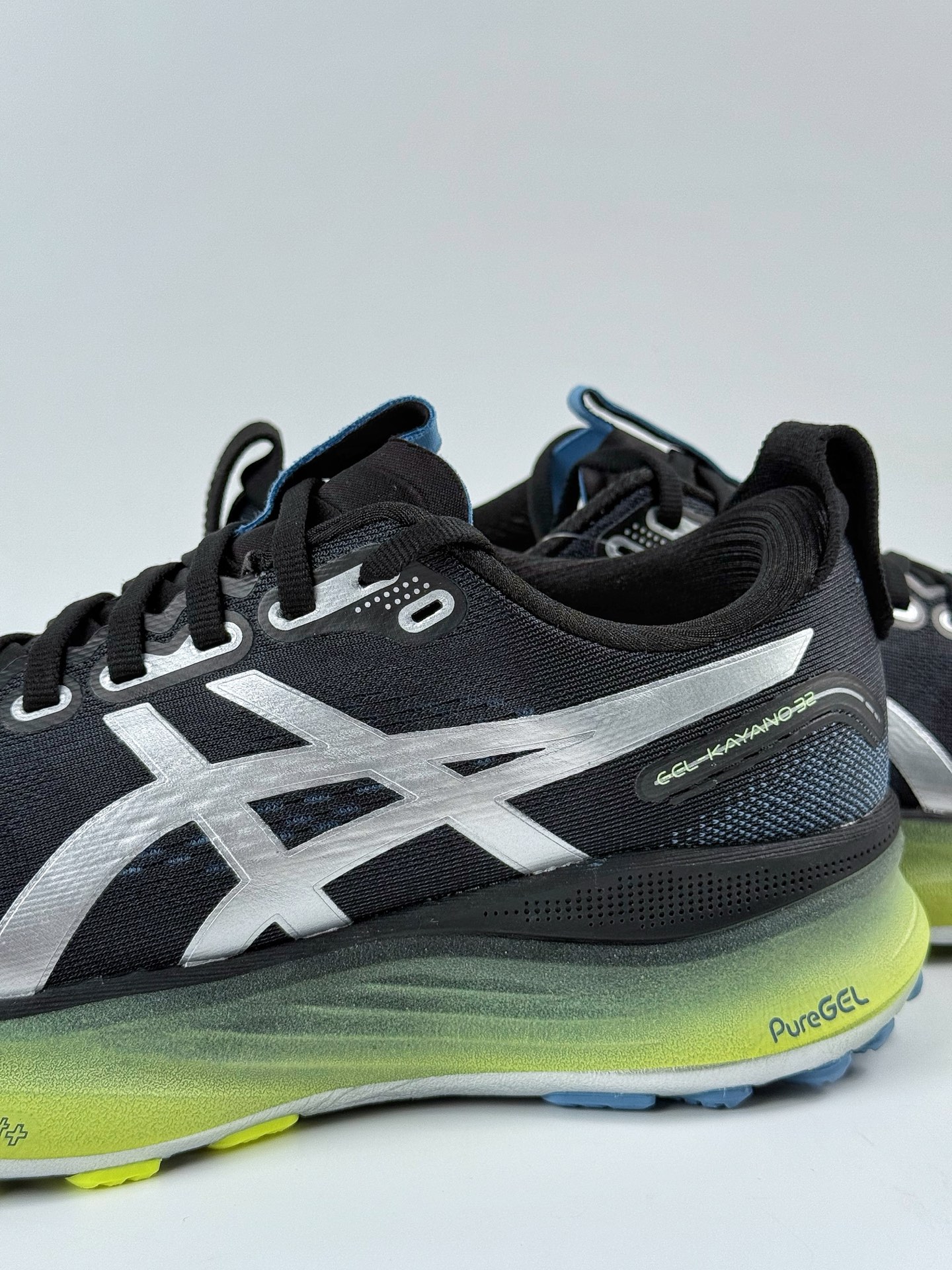 180 Asics GEL-KAYANO 32 LUXE 时尚舒适 低帮跑步鞋 1012B904-001-Chinese  UA Cheap High Quatity Brand  Clothes Bags handbags Sneakers wholesale wholesaler seller from China Factory suppliers Fashion Clothing  Shoes best Quality Beautiful Price  180 Asics GEL-KAYANO 32 LUXE 时尚舒适 低帮跑步鞋 1012B904-001