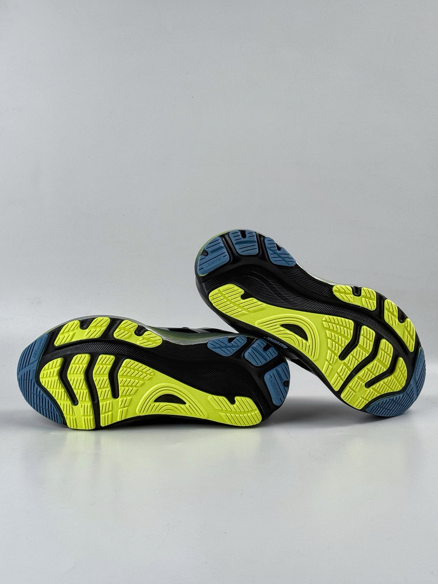 180 Asics GEL-KAYANO 32 LUXE 时尚舒适 低帮跑步鞋 1012B904-001-Chinese  UA Cheap High Quatity Brand  Clothes Bags handbags Sneakers wholesale wholesaler seller from China Factory suppliers Fashion Clothing  Shoes best Quality Beautiful Price  180 Asics GEL-KAYANO 32 LUXE 时尚舒适 低帮跑步鞋 1012B904-001