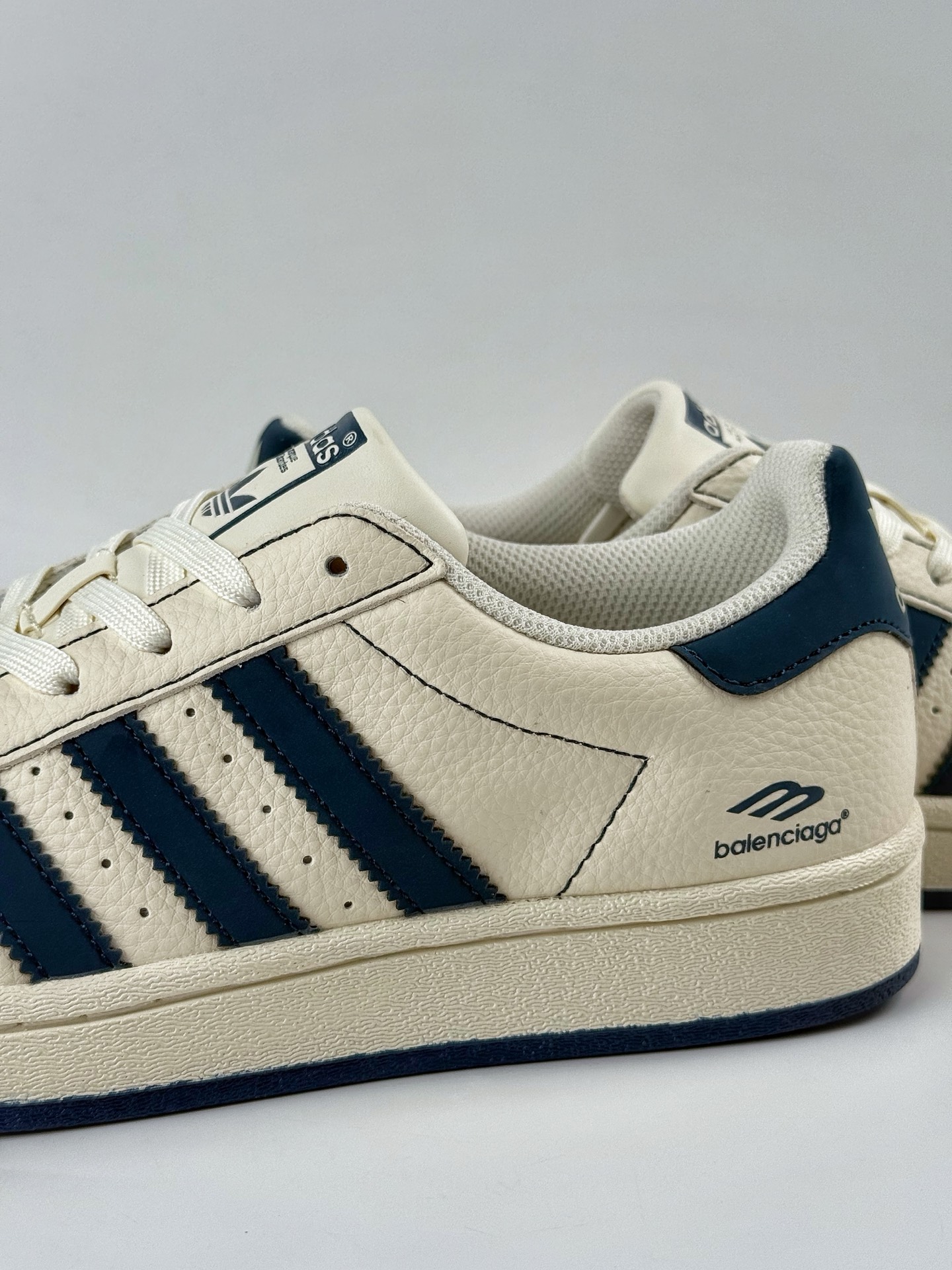 220 AD Originals Superstar x Balenciaga 白黑 QF5805