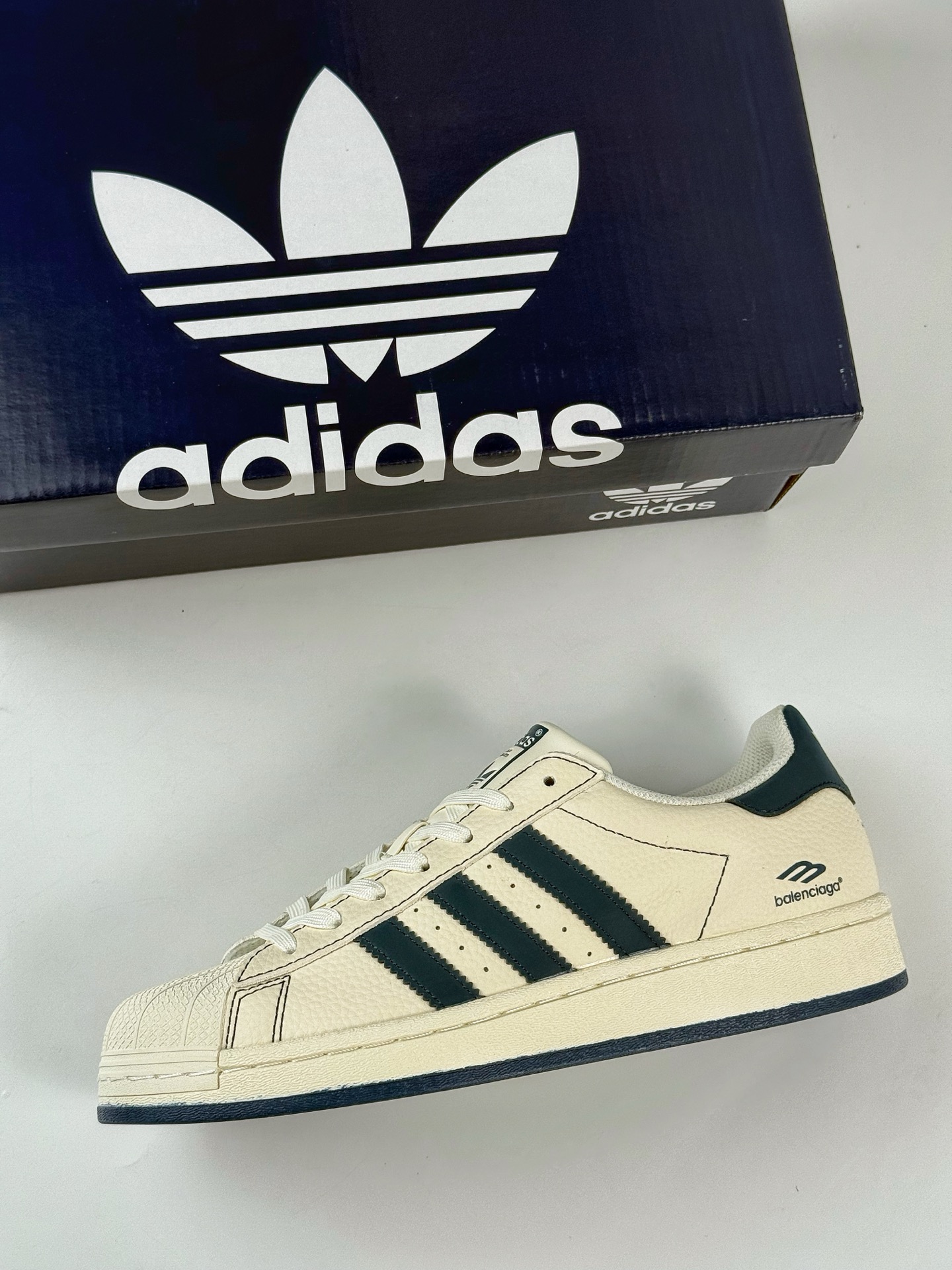 220 AD Originals Superstar x Balenciaga 白黑 QF5805