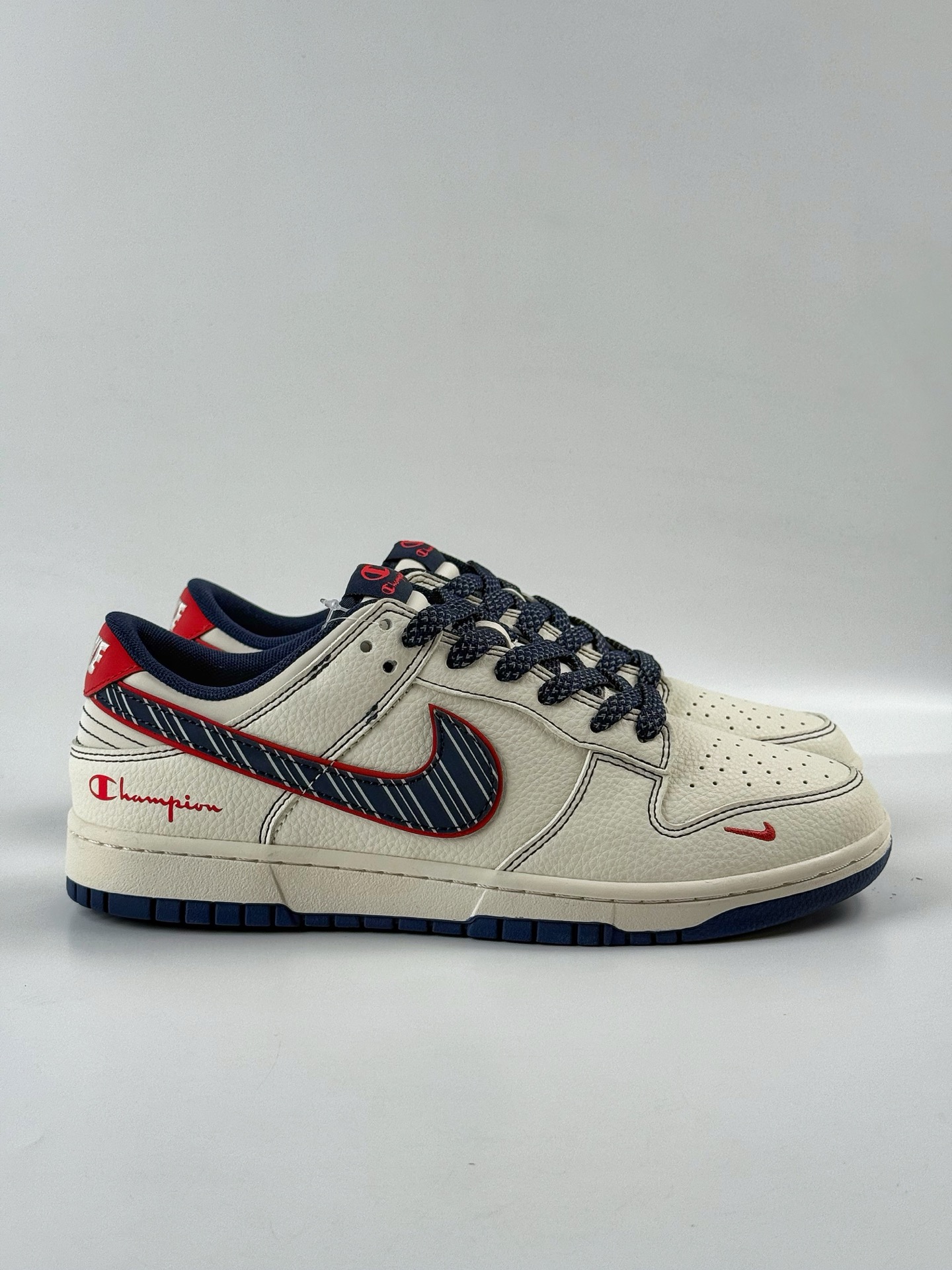 280 Nike Air Force 1 Low 07 x Champion 米白蓝小勾满天星 QW5836-017-Chinese UA Cheap High Quatity Brand Clothes Bags handbags Sneakers wholesale wholesaler seller from China Factory suppliers Fashion Clothing Shoes best Quality Beautiful Price 280 Nike Air Force 1 Low 07 x Champion 米白蓝小勾满天星 QW5836-017