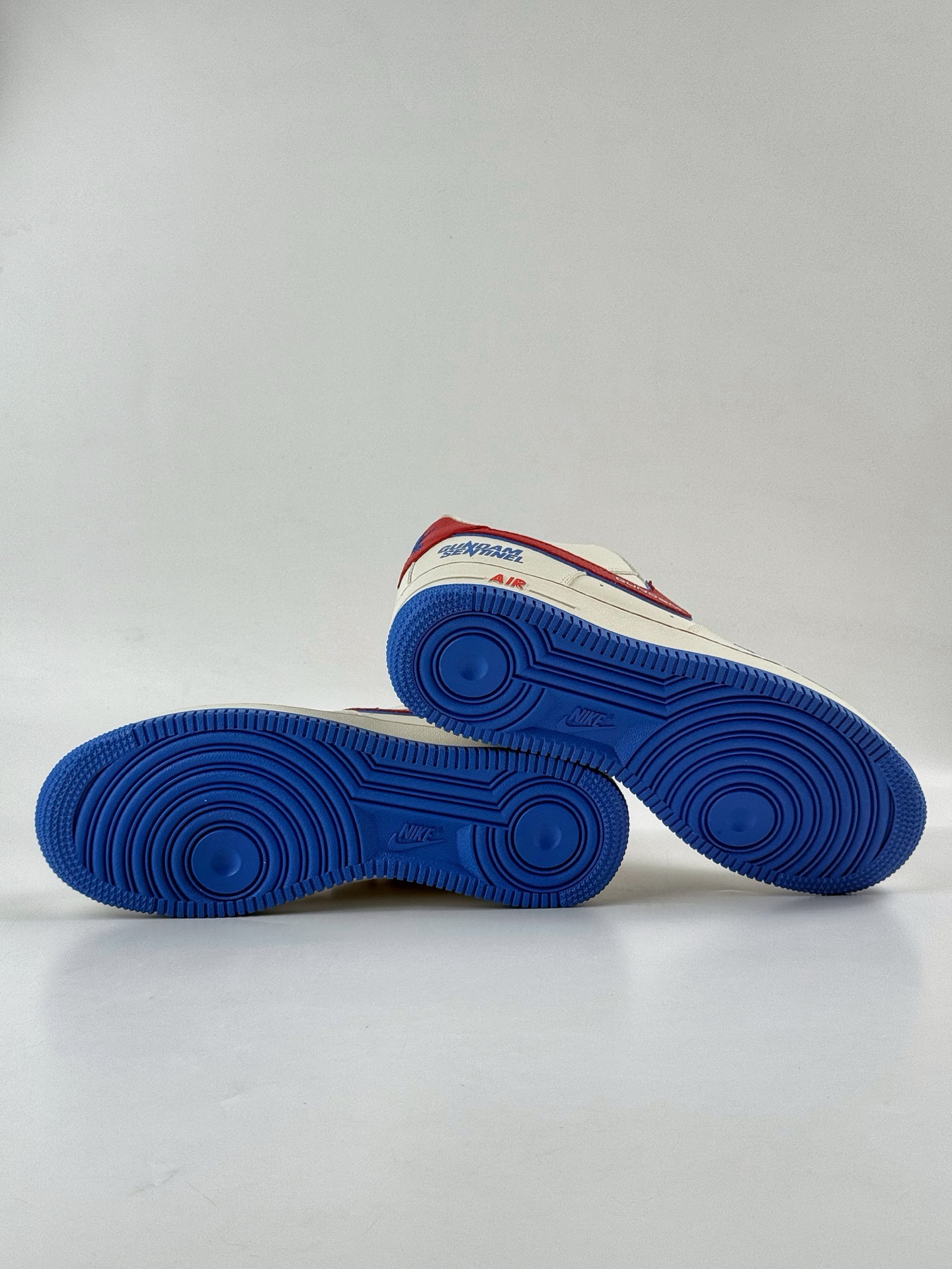 260 Nike Air Force 1 Low 07 x GUNDAM 米红 SC0601-565-Chinese UA Cheap High Quatity Brand Clothes Bags handbags Sneakers wholesale wholesaler seller from China Factory suppliers Fashion Clothing Shoes best Quality Beautiful Price 260 Nike Air Force 1 Low 07 x GUNDAM 米红 SC0601-565