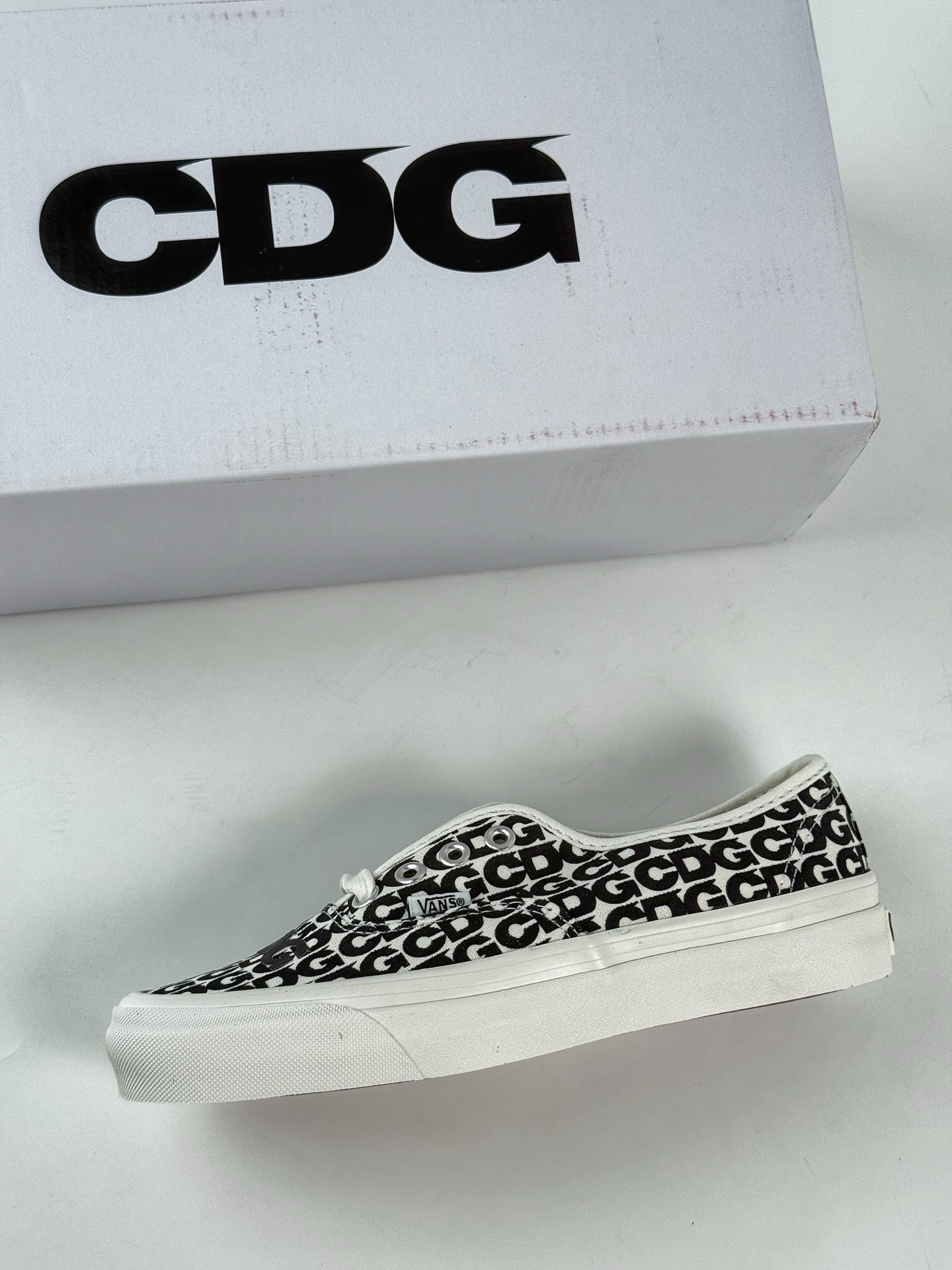 140 2025 CDGVans联名OTW高端线来了 纯原抗疲劳缓震鞋垫 VN000EEUUY6YK-Chinese UA Cheap High Quatity Brand Clothes Bags handbags Sneakers wholesale wholesaler seller from China Factory suppliers Fashion Clothing Shoes best Quality Beautiful Price 140 2025 CDGVans联名OTW高端线来了 纯原抗疲劳缓震鞋垫 VN000EEUUY6YK