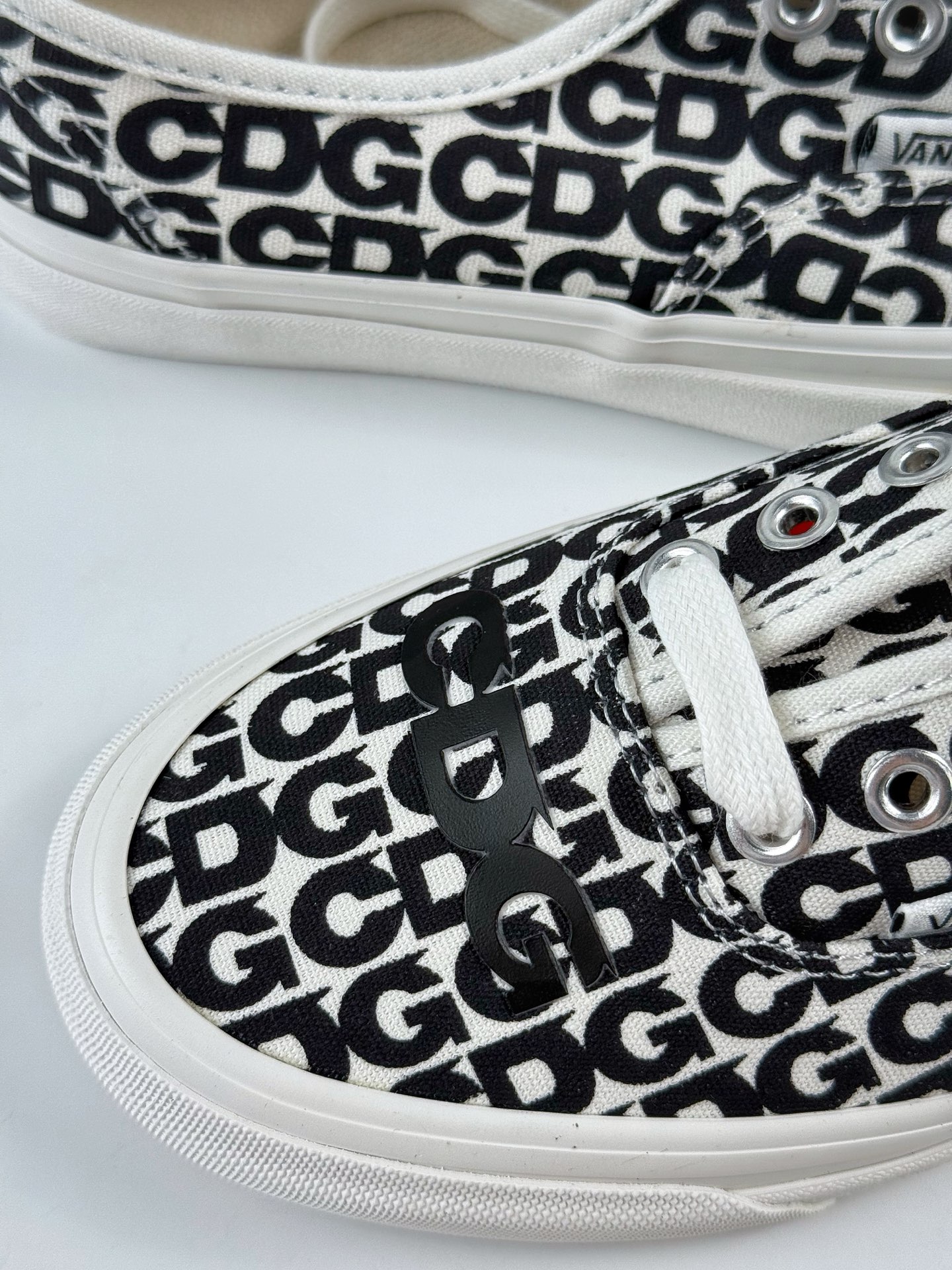 140 2025 CDGVans联名OTW高端线来了 纯原抗疲劳缓震鞋垫 VN000EEUUY6YK-Chinese UA Cheap High Quatity Brand Clothes Bags handbags Sneakers wholesale wholesaler seller from China Factory suppliers Fashion Clothing Shoes best Quality Beautiful Price 140 2025 CDGVans联名OTW高端线来了 纯原抗疲劳缓震鞋垫 VN000EEUUY6YK