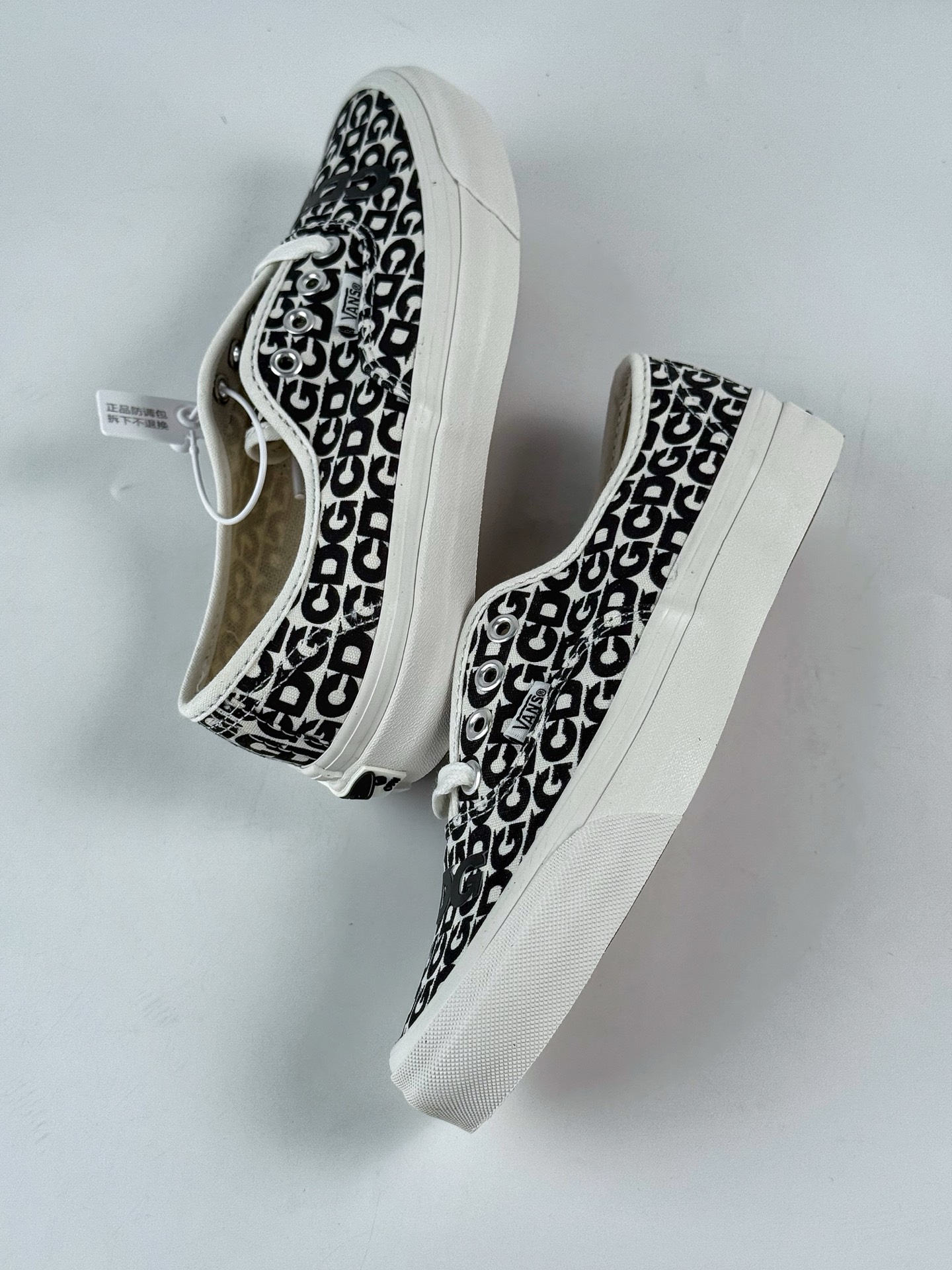 140 2025 CDGVans联名OTW高端线来了 纯原抗疲劳缓震鞋垫 VN000EEUUY6YK-Chinese UA Cheap High Quatity Brand Clothes Bags handbags Sneakers wholesale wholesaler seller from China Factory suppliers Fashion Clothing Shoes best Quality Beautiful Price 140 2025 CDGVans联名OTW高端线来了 纯原抗疲劳缓震鞋垫 VN000EEUUY6YK