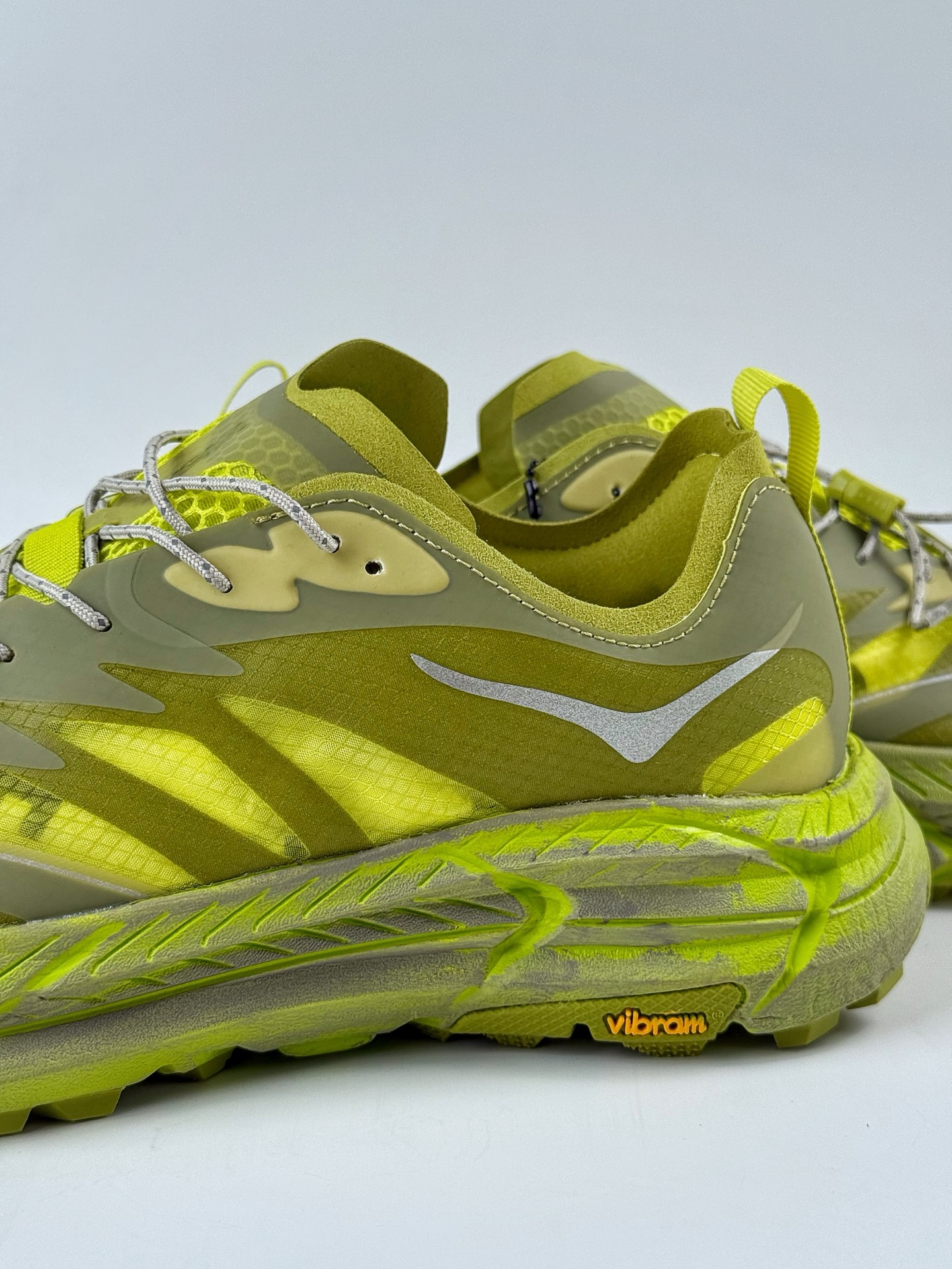 180 Satisfy xHOKA ONE ONE Mafate Speed 4 低帮专业越野跑步鞋 1157050-SLFR-Chinese UA Cheap High Quatity Brand Clothes Bags handbags Sneakers wholesale wholesaler seller from China Factory suppliers Fashion Clothing Shoes best Quality Beautiful Price 180 Satisfy xHOKA ONE ONE Mafate Speed 4 低帮专业越野跑步鞋 1157050-SLFR