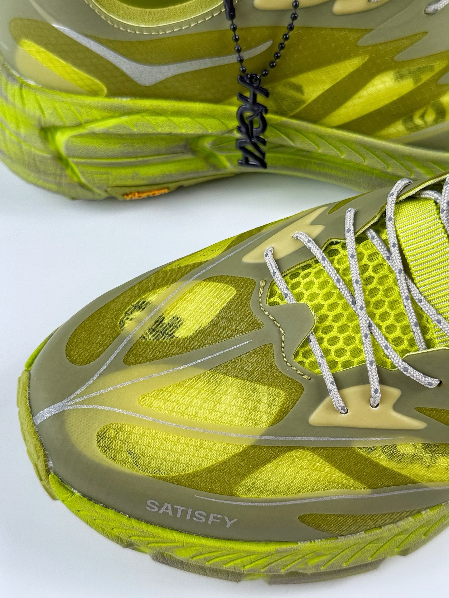 180 Satisfy xHOKA ONE ONE Mafate Speed 4 低帮专业越野跑步鞋 1157050-SLFR-Chinese UA Cheap High Quatity Brand Clothes Bags handbags Sneakers wholesale wholesaler seller from China Factory suppliers Fashion Clothing Shoes best Quality Beautiful Price 180 Satisfy xHOKA ONE ONE Mafate Speed 4 低帮专业越野跑步鞋 1157050-SLFR