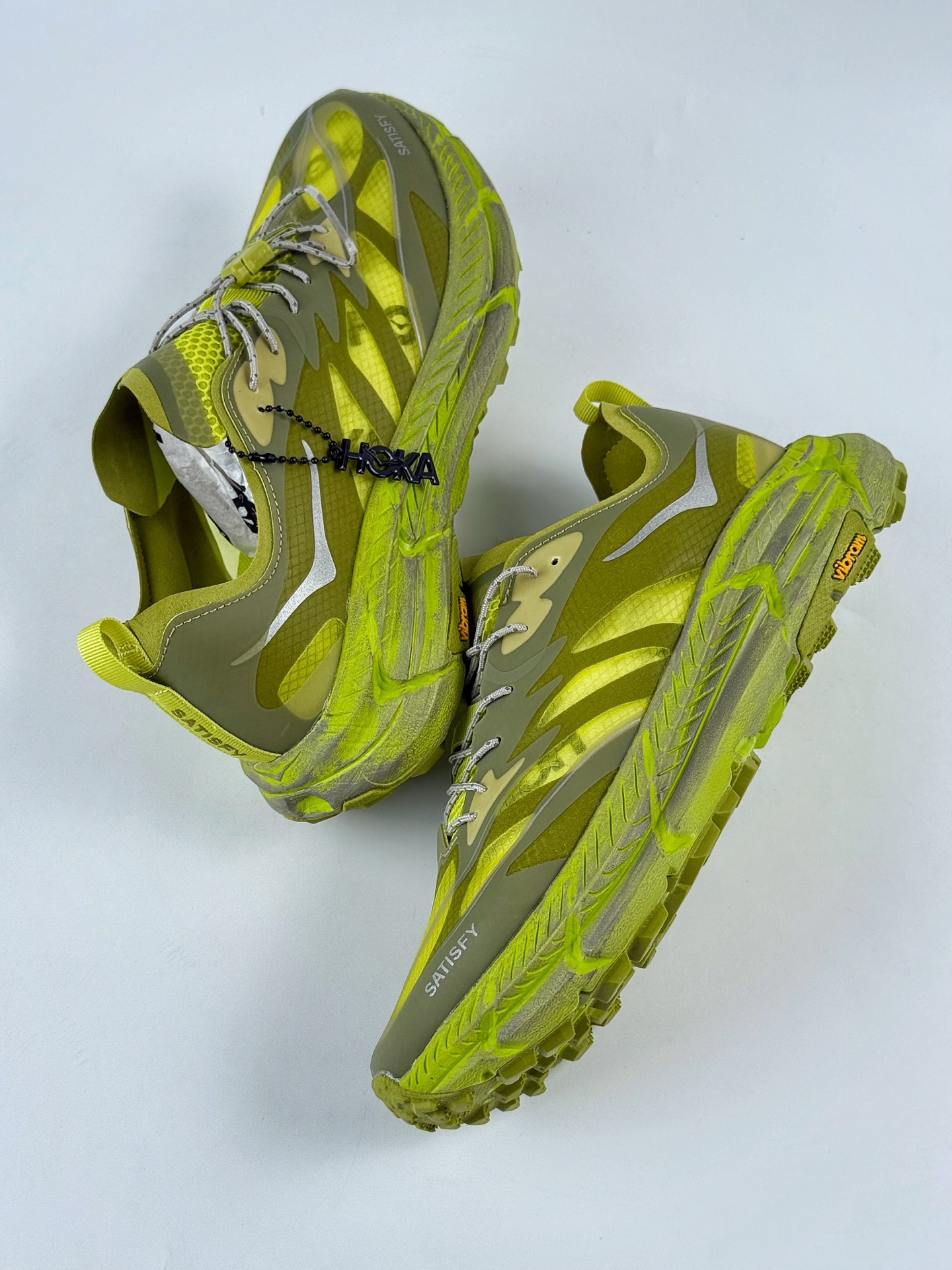 180 Satisfy xHOKA ONE ONE Mafate Speed 4 低帮专业越野跑步鞋 1157050-SLFR-Chinese UA Cheap High Quatity Brand Clothes Bags handbags Sneakers wholesale wholesaler seller from China Factory suppliers Fashion Clothing Shoes best Quality Beautiful Price 180 Satisfy xHOKA ONE ONE Mafate Speed 4 低帮专业越野跑步鞋 1157050-SLFR