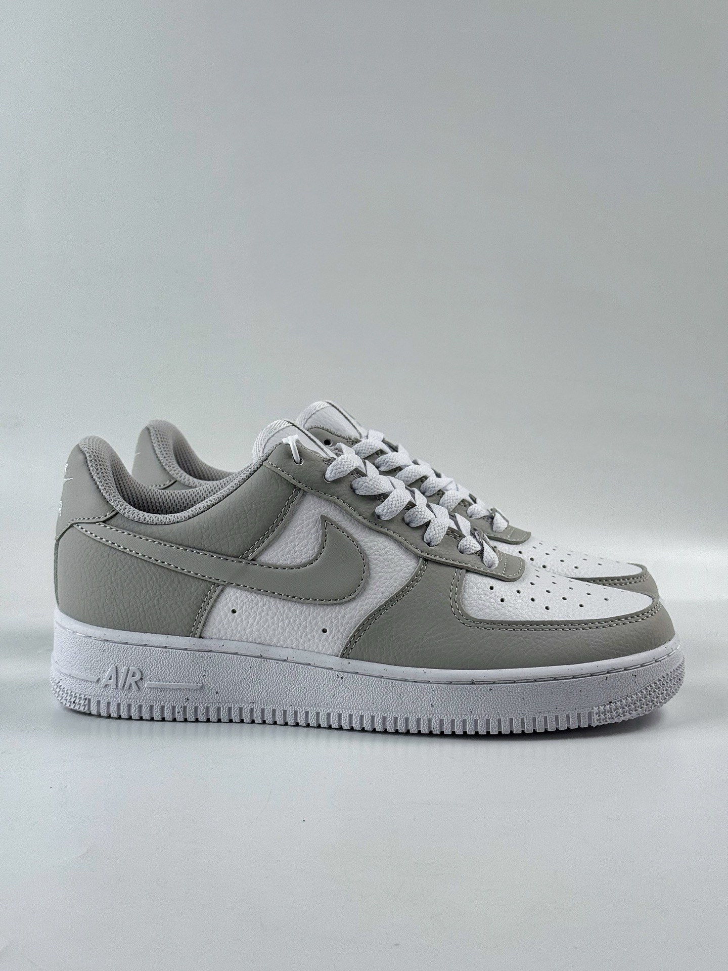 200 Nike Air Force 1 Low 07 灰白 DV3808-114-Chinese UA Cheap High Quatity Brand Clothes Bags handbags Sneakers wholesale wholesaler seller from China Factory suppliers Fashion Clothing Shoes best Quality Beautiful Price 200 Nike Air Force 1 Low 07 灰白 DV3808-114