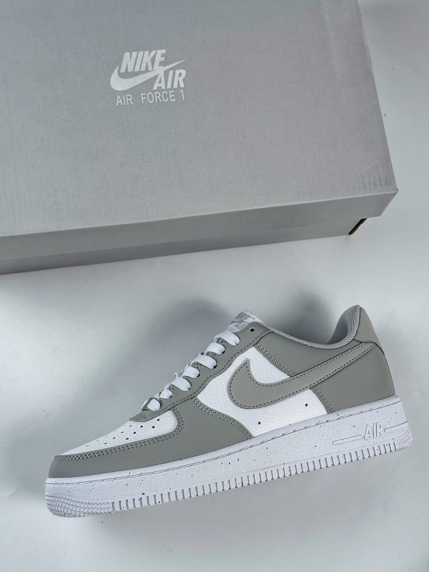 200 Nike Air Force 1 Low 07 灰白 DV3808-114-Chinese UA Cheap High Quatity Brand Clothes Bags handbags Sneakers wholesale wholesaler seller from China Factory suppliers Fashion Clothing Shoes best Quality Beautiful Price 200 Nike Air Force 1 Low 07 灰白 DV3808-114