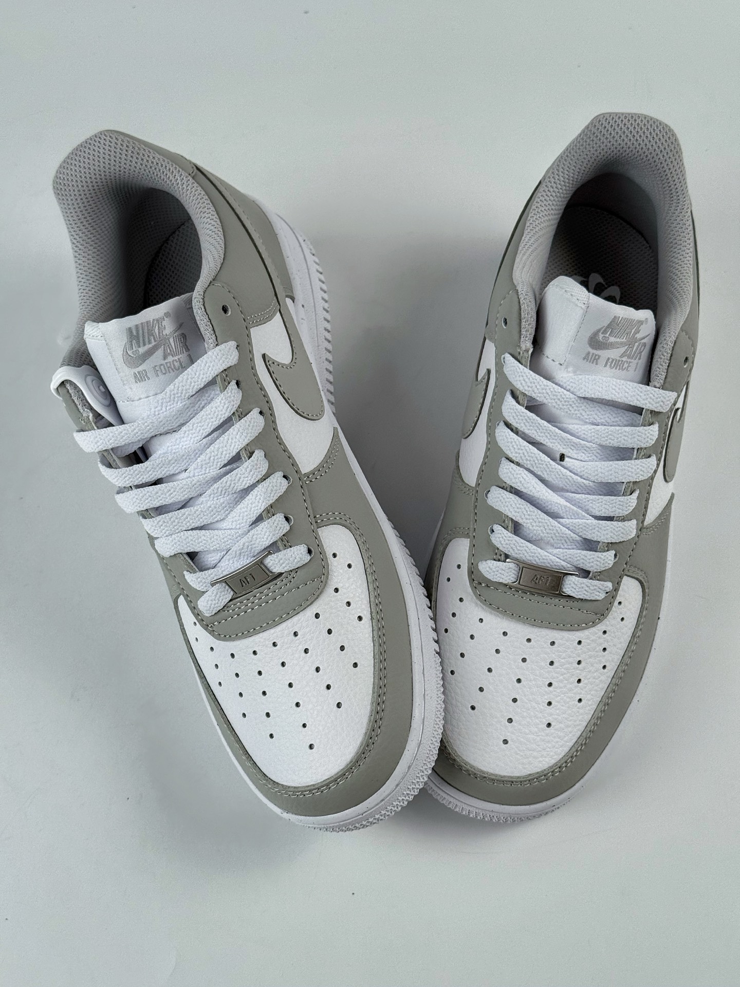 200 Nike Air Force 1 Low 07 灰白 DV3808-114-Chinese UA Cheap High Quatity Brand Clothes Bags handbags Sneakers wholesale wholesaler seller from China Factory suppliers Fashion Clothing Shoes best Quality Beautiful Price 200 Nike Air Force 1 Low 07 灰白 DV3808-114