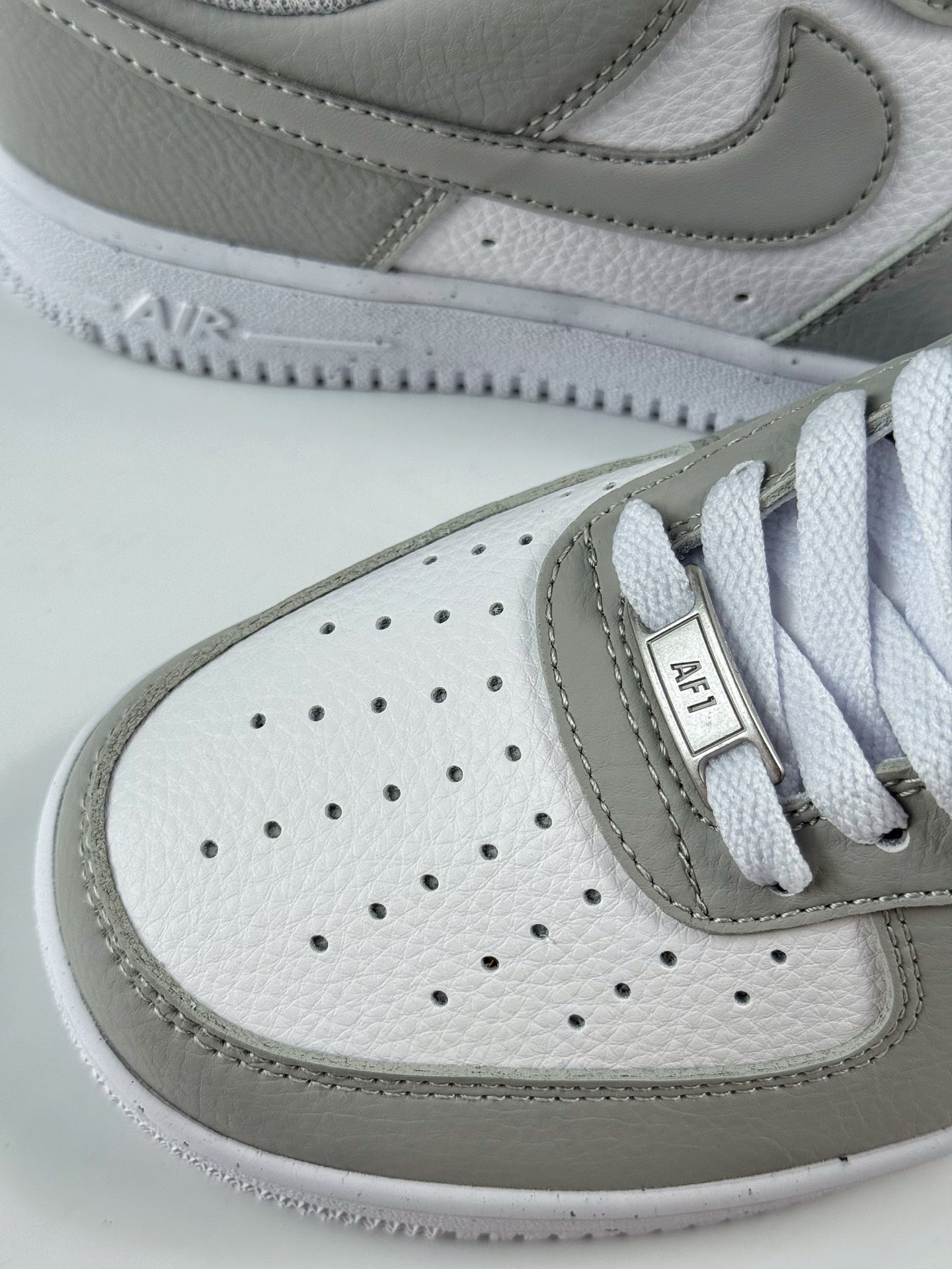 200 Nike Air Force 1 Low 07 灰白 DV3808-114-Chinese UA Cheap High Quatity Brand Clothes Bags handbags Sneakers wholesale wholesaler seller from China Factory suppliers Fashion Clothing Shoes best Quality Beautiful Price 200 Nike Air Force 1 Low 07 灰白 DV3808-114