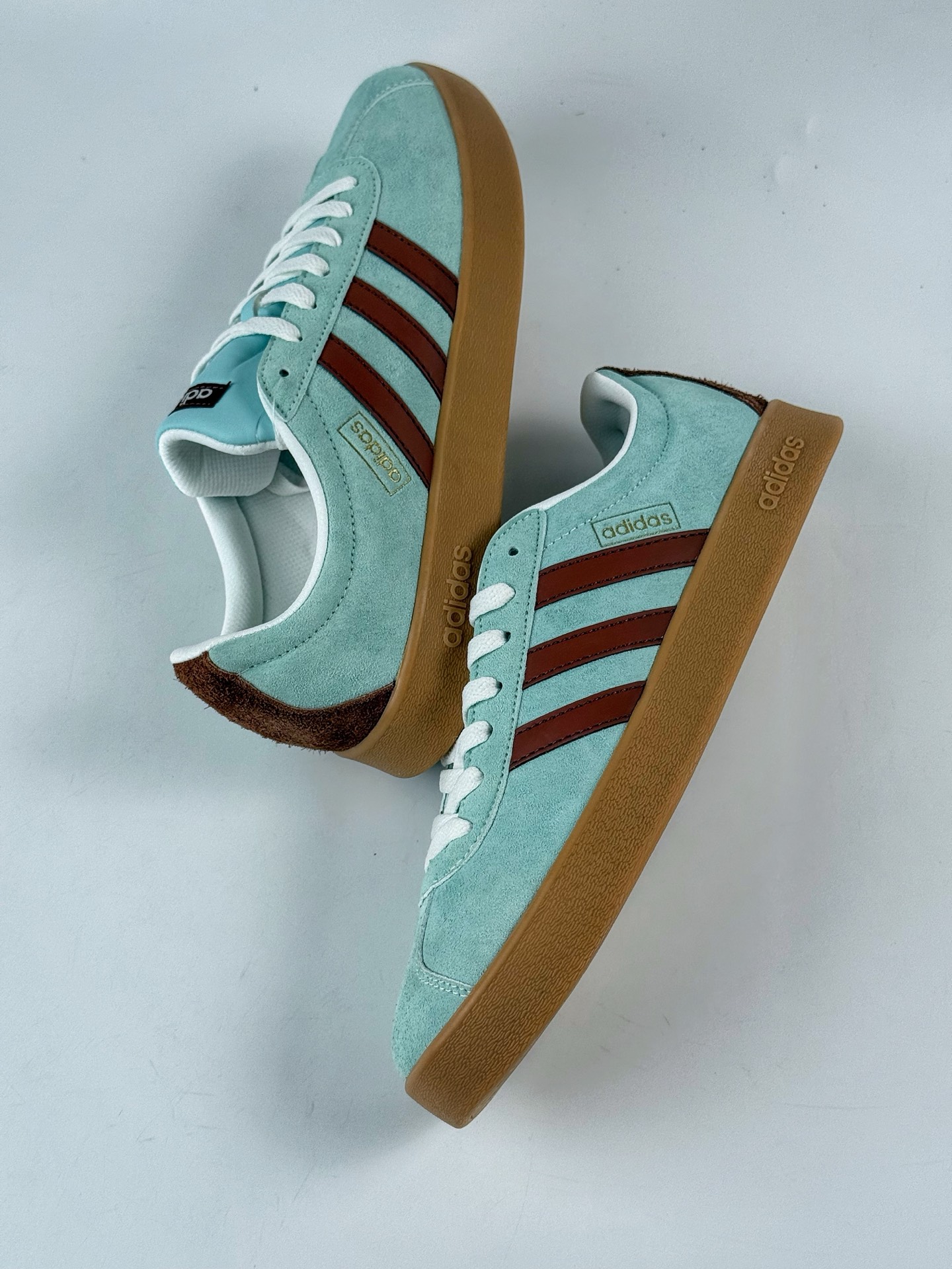 130 adidas neo VI Court CLASSIC 三叶草休闲复古运动板鞋 KK3772-Chinese UA Cheap High Quatity Brand Clothes Bags handbags Sneakers wholesale wholesaler seller from China Factory suppliers Fashion Clothing Shoes best Quality Beautiful Price 130 adidas neo VI Court CLASSIC 三叶草休闲复古运动板鞋 KK3772