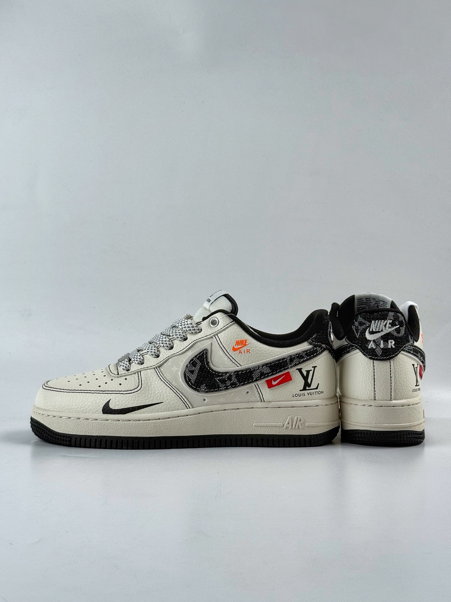 260 Nike Air Force 1 Low 07 x Louis Vuitton 白黑双小勾满天星 YX5066-347-Chinese UA Cheap High Quatity Brand Clothes Bags handbags Sneakers wholesale wholesaler seller from China Factory suppliers Fashion Clothing Shoes best Quality Beautiful Price 260 Nike Air Force 1 Low 07 x Louis Vuitton 白黑双小勾满天星 YX5066-347