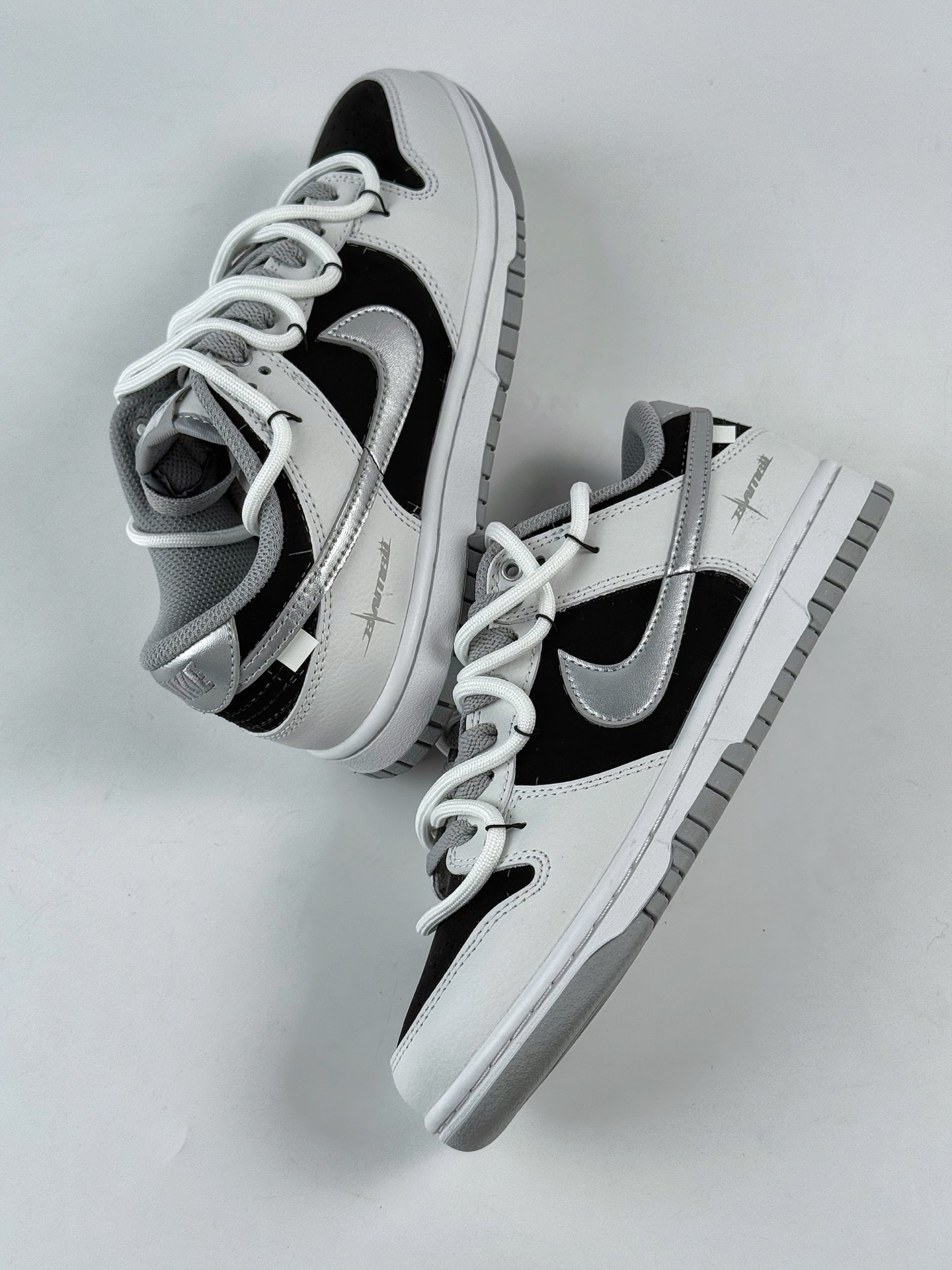 280 Nike SB Dunk Low 星黎 反转黑白 WS0414-025-Chinese UA Cheap High Quatity Brand Clothes Bags handbags Sneakers wholesale wholesaler seller from China Factory suppliers Fashion Clothing Shoes best Quality Beautiful Price 280 Nike SB Dunk Low 星黎 反转黑白 WS0414-025