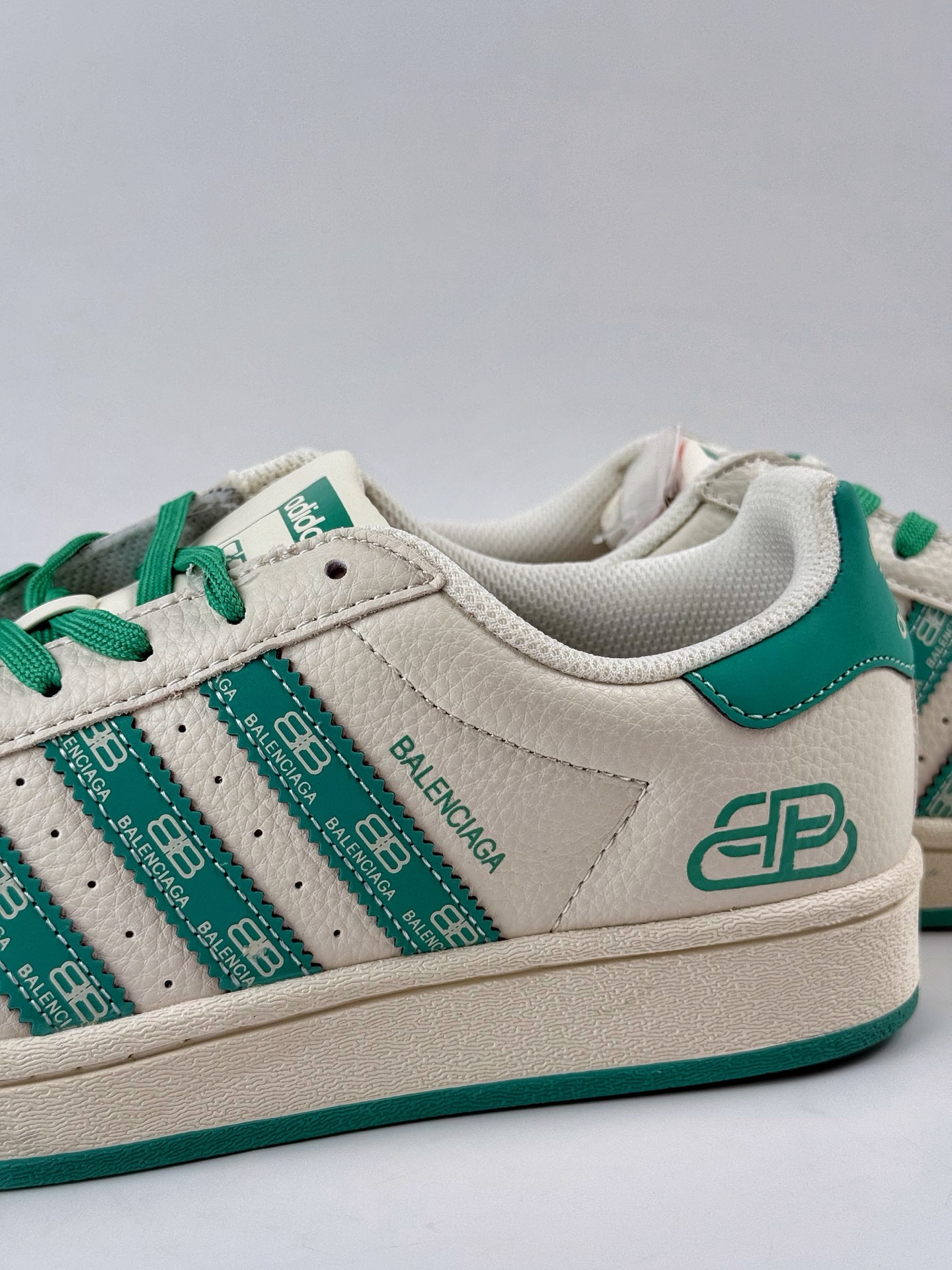 220 AD Originals Superstar x Balenciaga 白绿 AD8016-Chinese UA Cheap High Quatity Brand Clothes Bags handbags Sneakers wholesale wholesaler seller from China Factory suppliers Fashion Clothing Shoes best Quality Beautiful Price 220 AD Originals Superstar x Balenciaga 白绿 AD8016